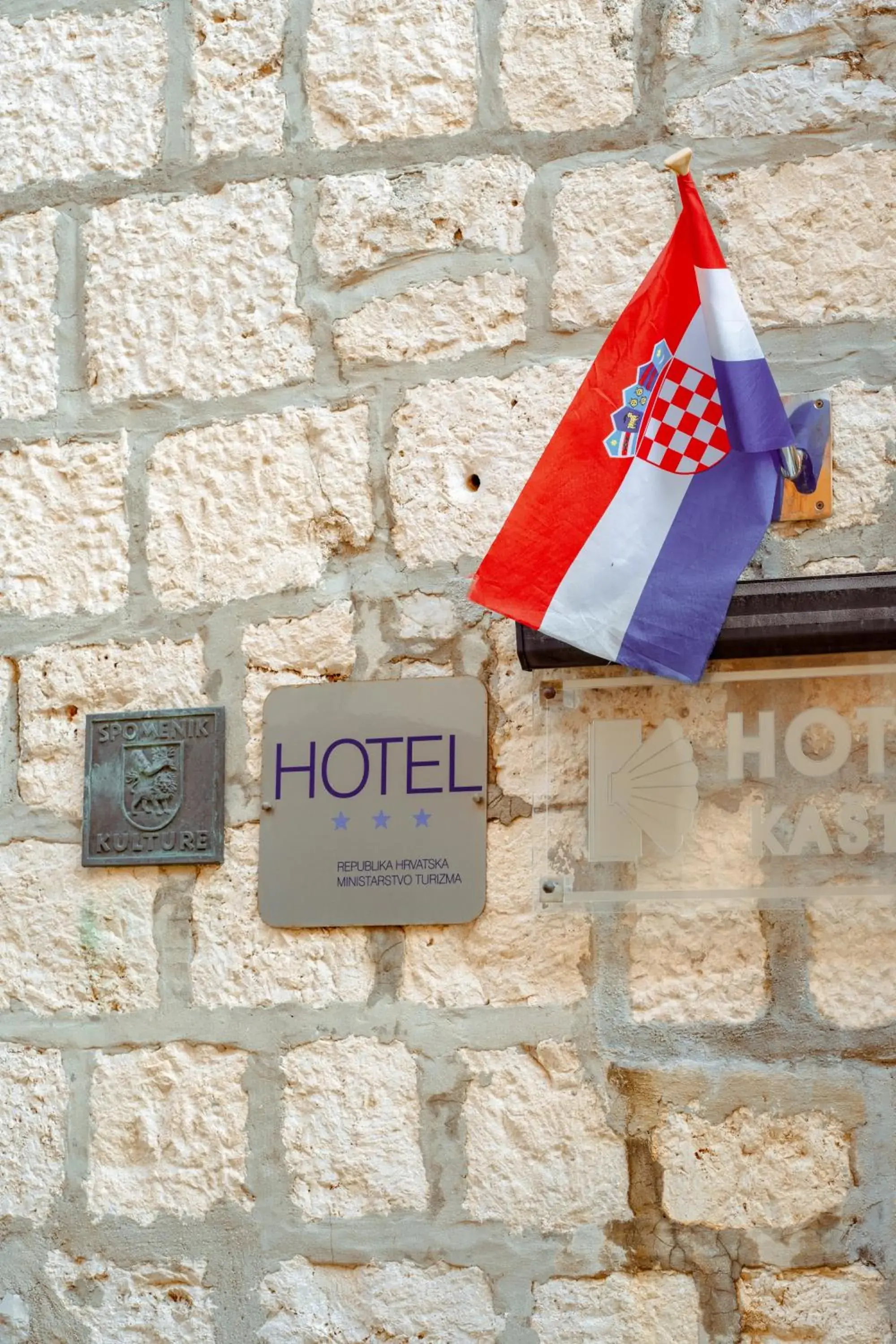 Property building in Hotel Kastil Property building in Hotel Kastil