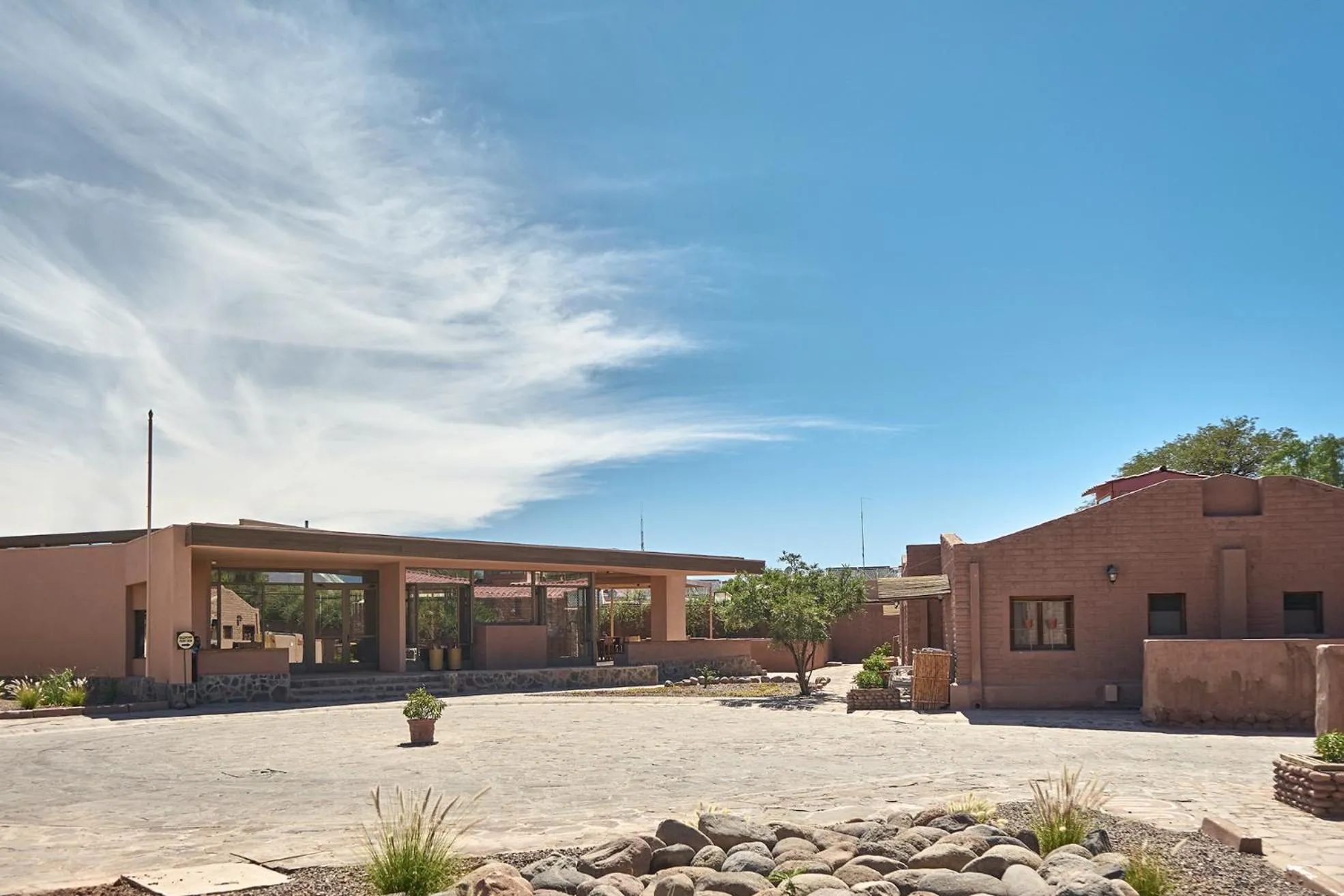 Property building in Hotel La Casa de Don Tomás