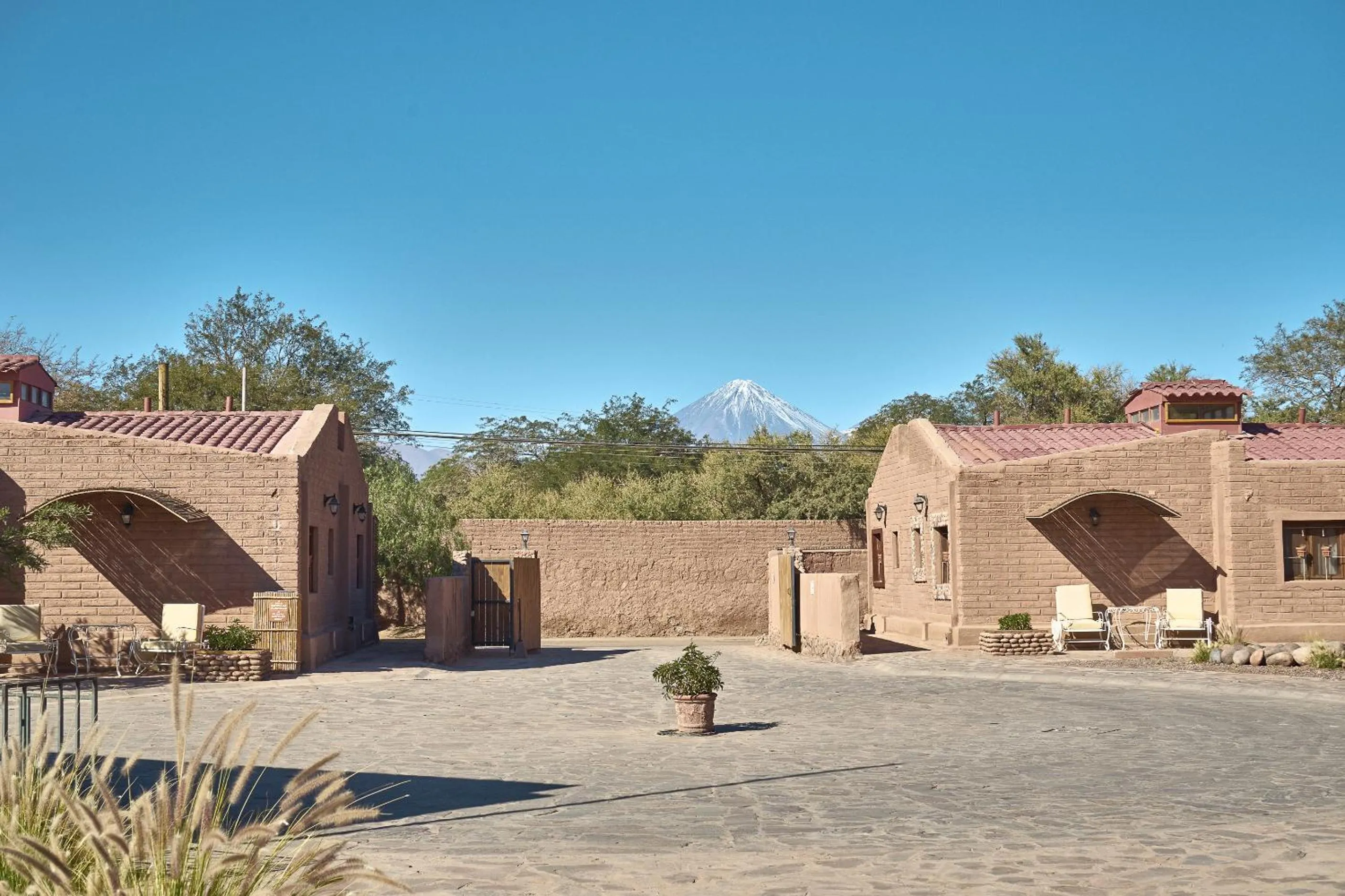 Property building in Hotel La Casa de Don Tomás