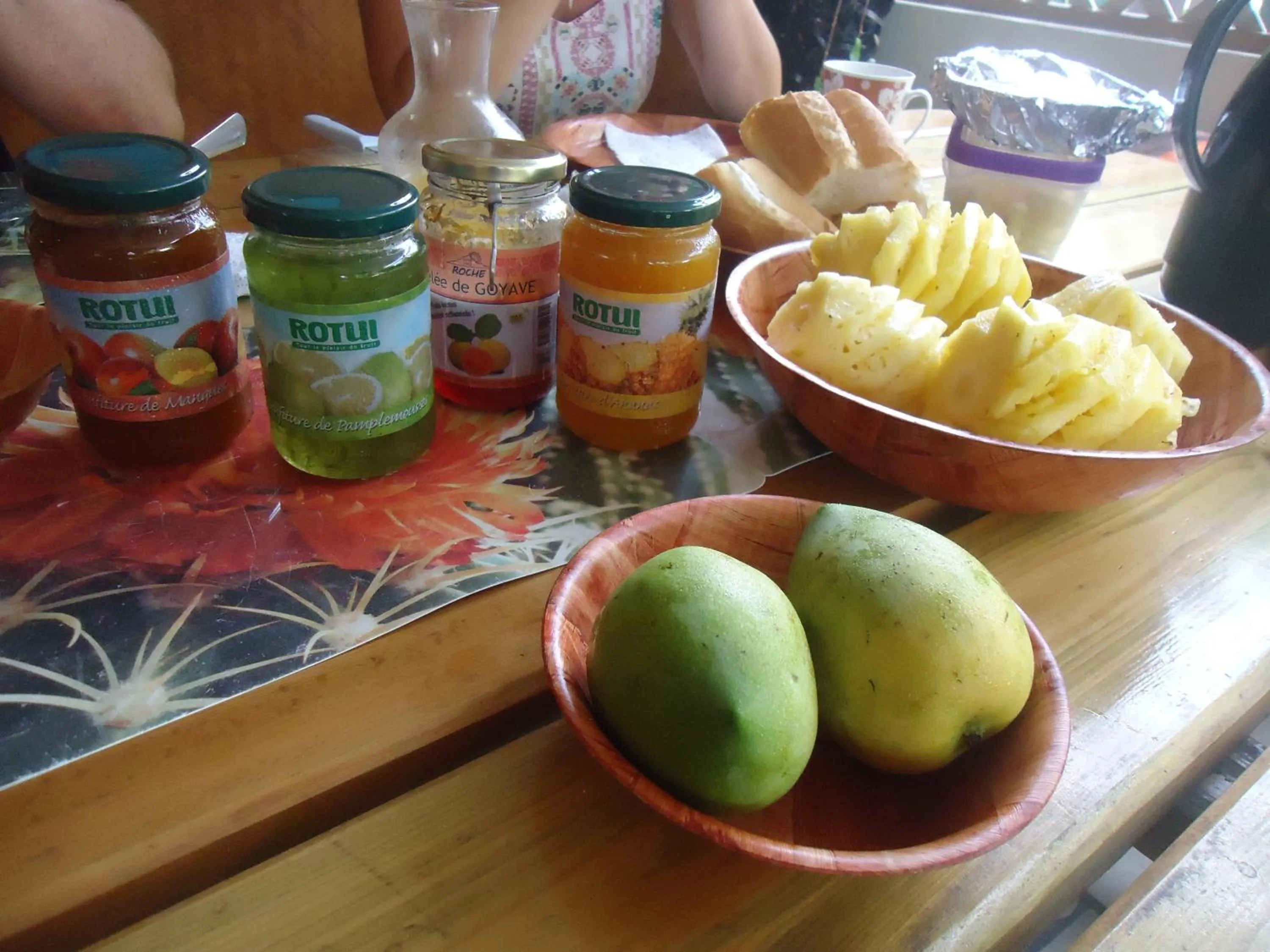 Food in Fare D'hôtes Tutehau