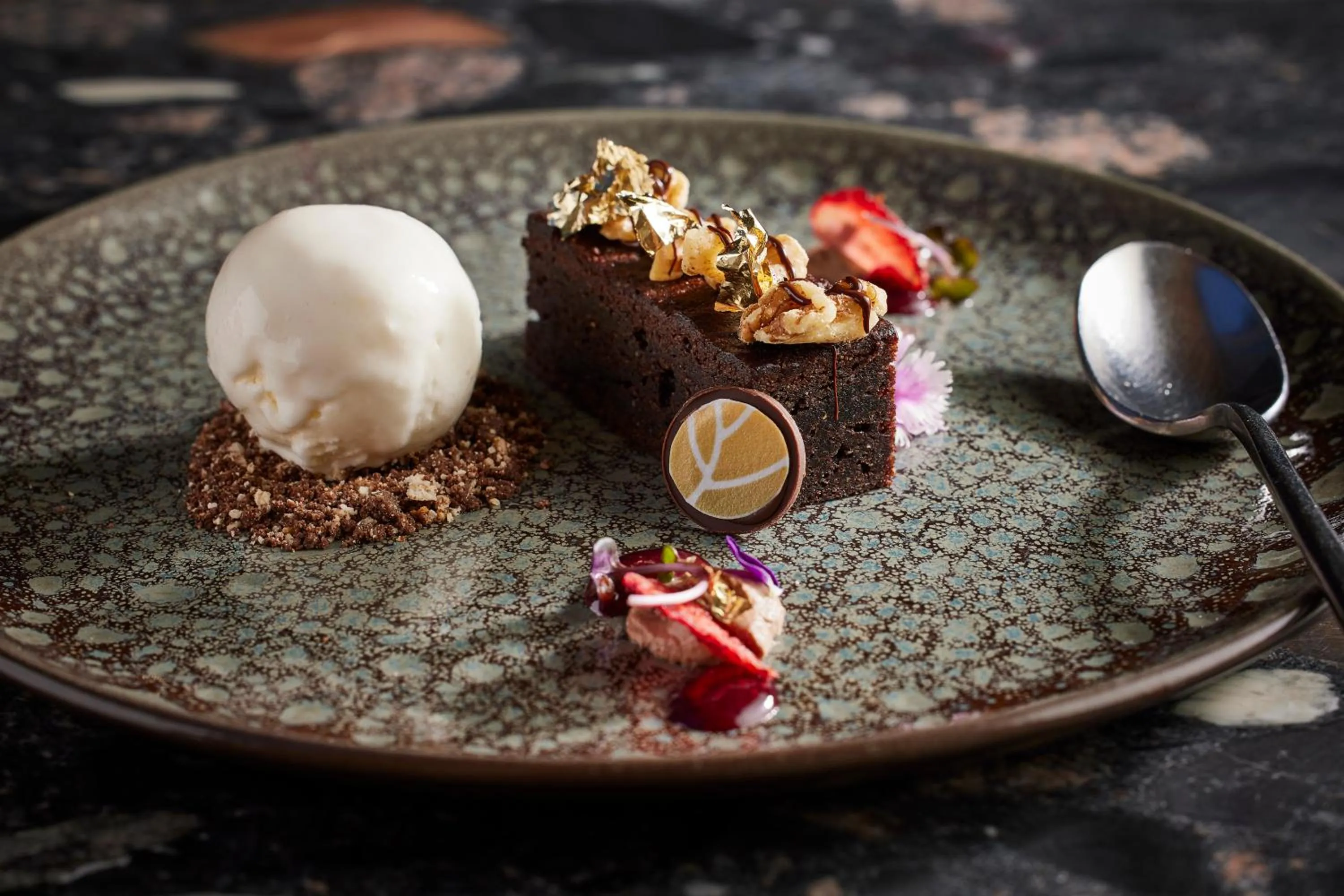 Food in Century City Hotel Urban Square