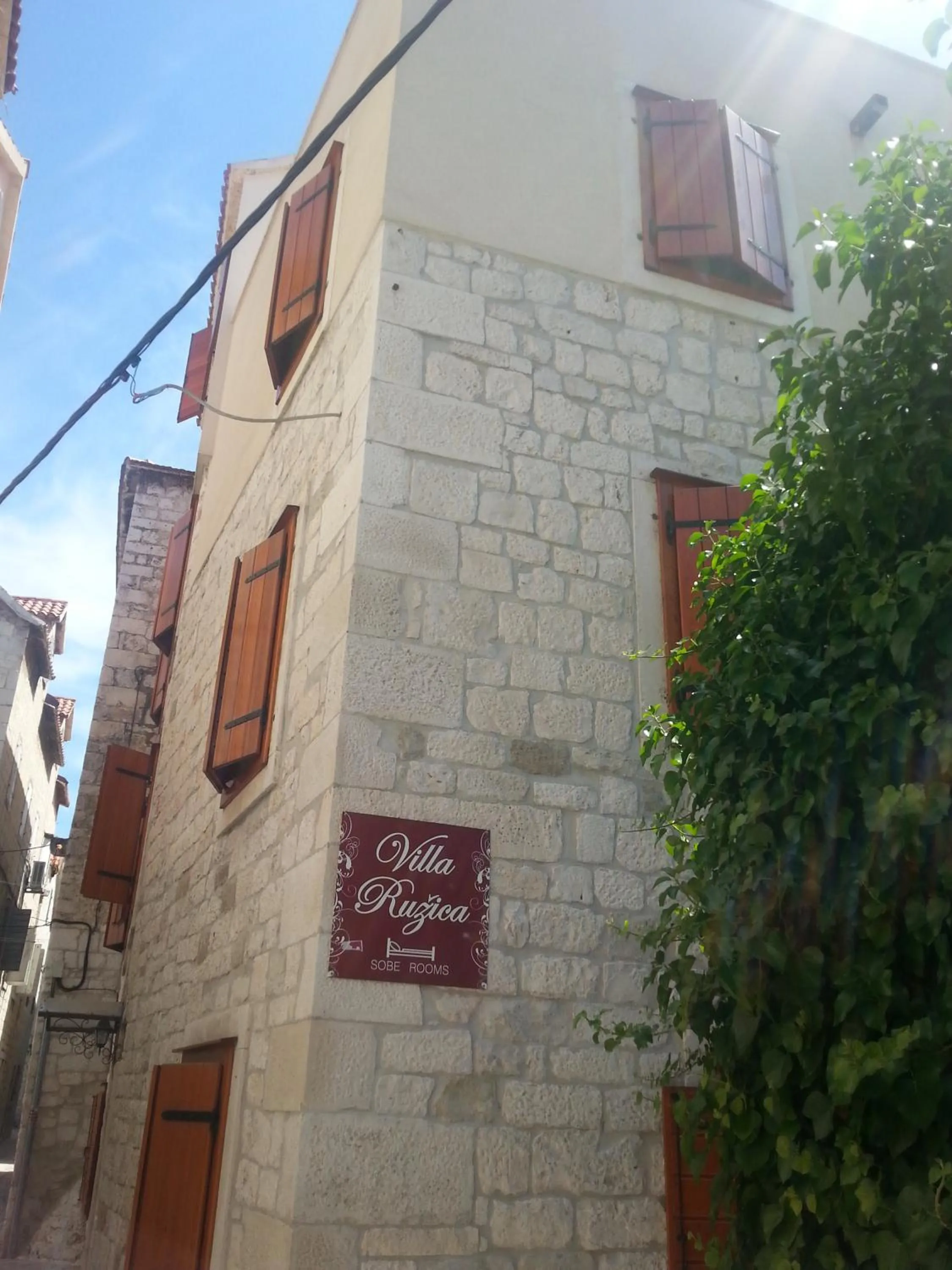 Facade/entrance in Villa Ruzica