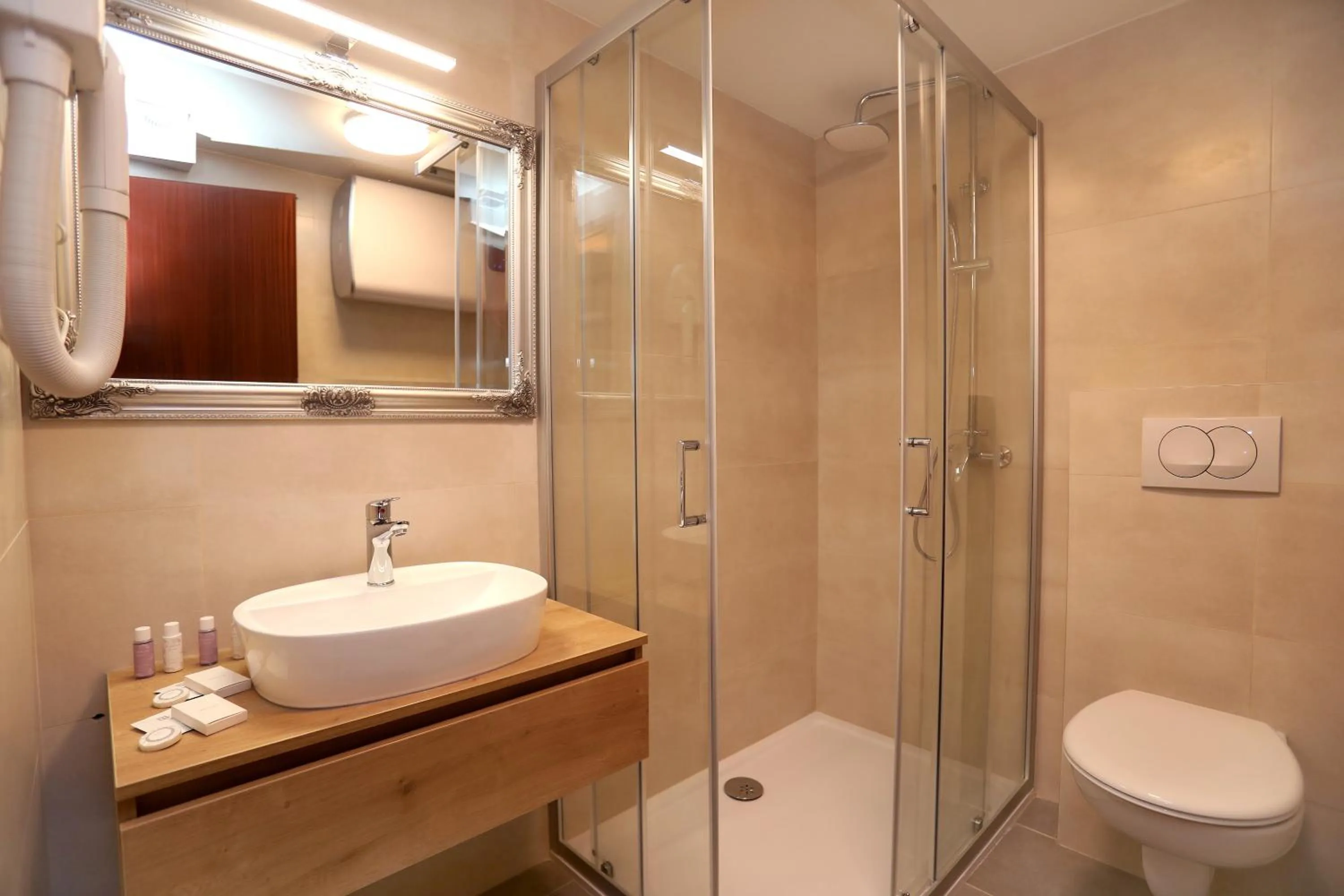 Bathroom in Villa Carrara