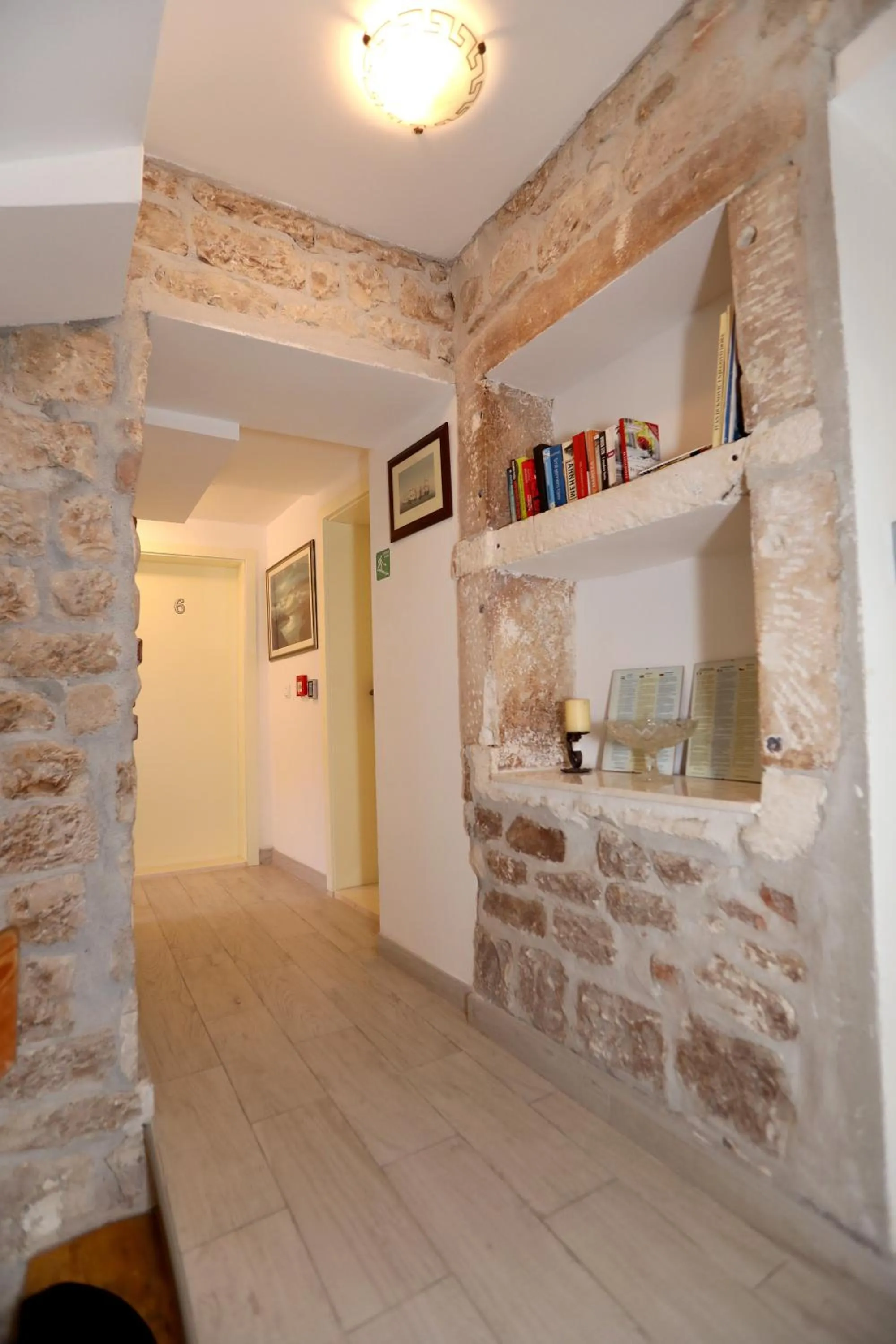 Facade/entrance in Villa Carrara