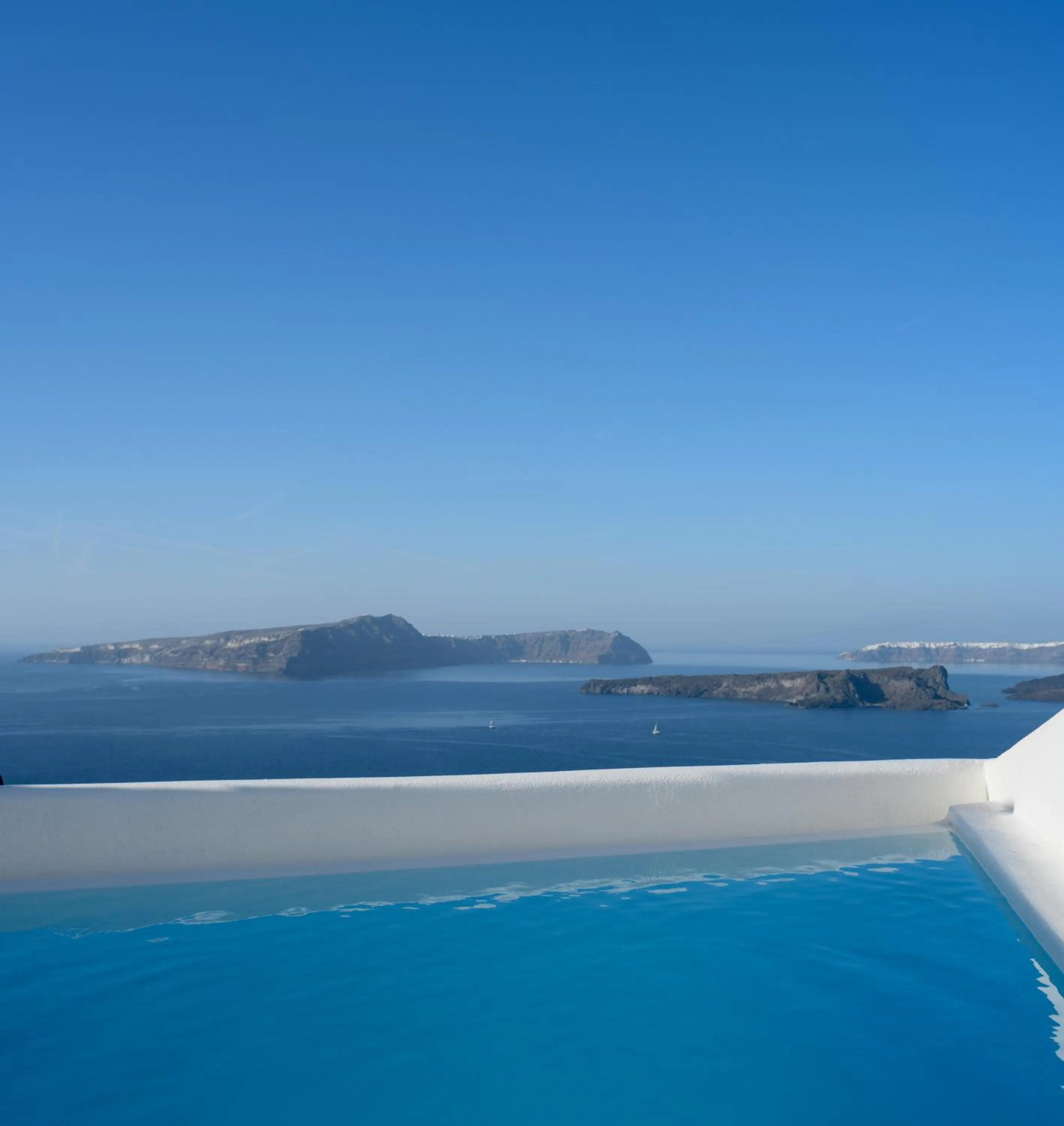 Natural landscape in Maison Des Lys - Luxury Suites