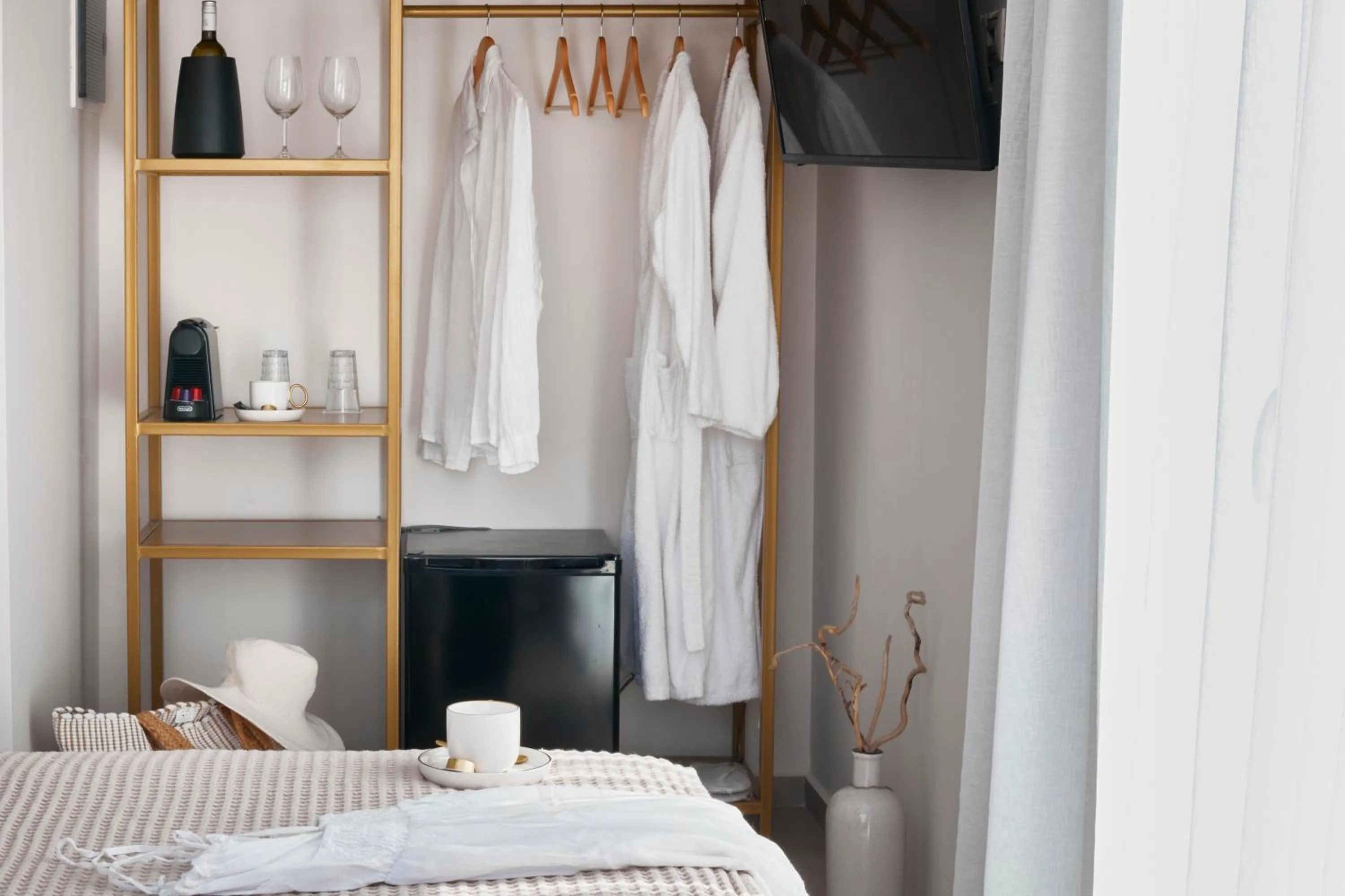 Bed in Atlas Skiathos