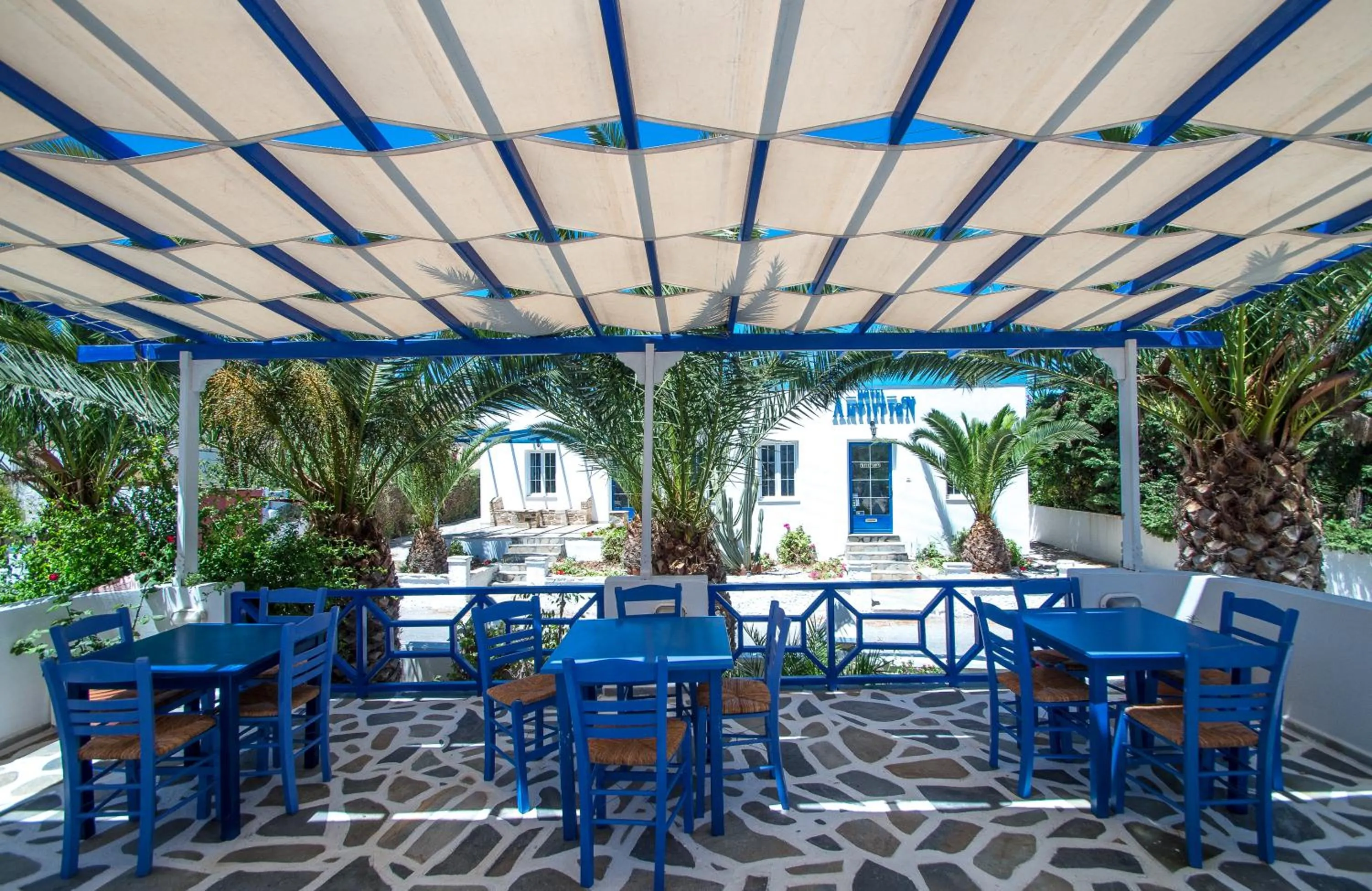 Property building in Syros Atlantis