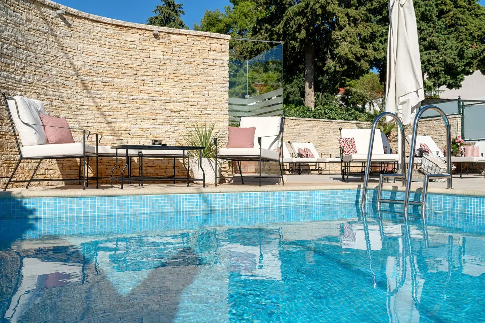 Swimming pool in Heritage Hotel Tisno Swimming pool in Heritage Hotel Tisno