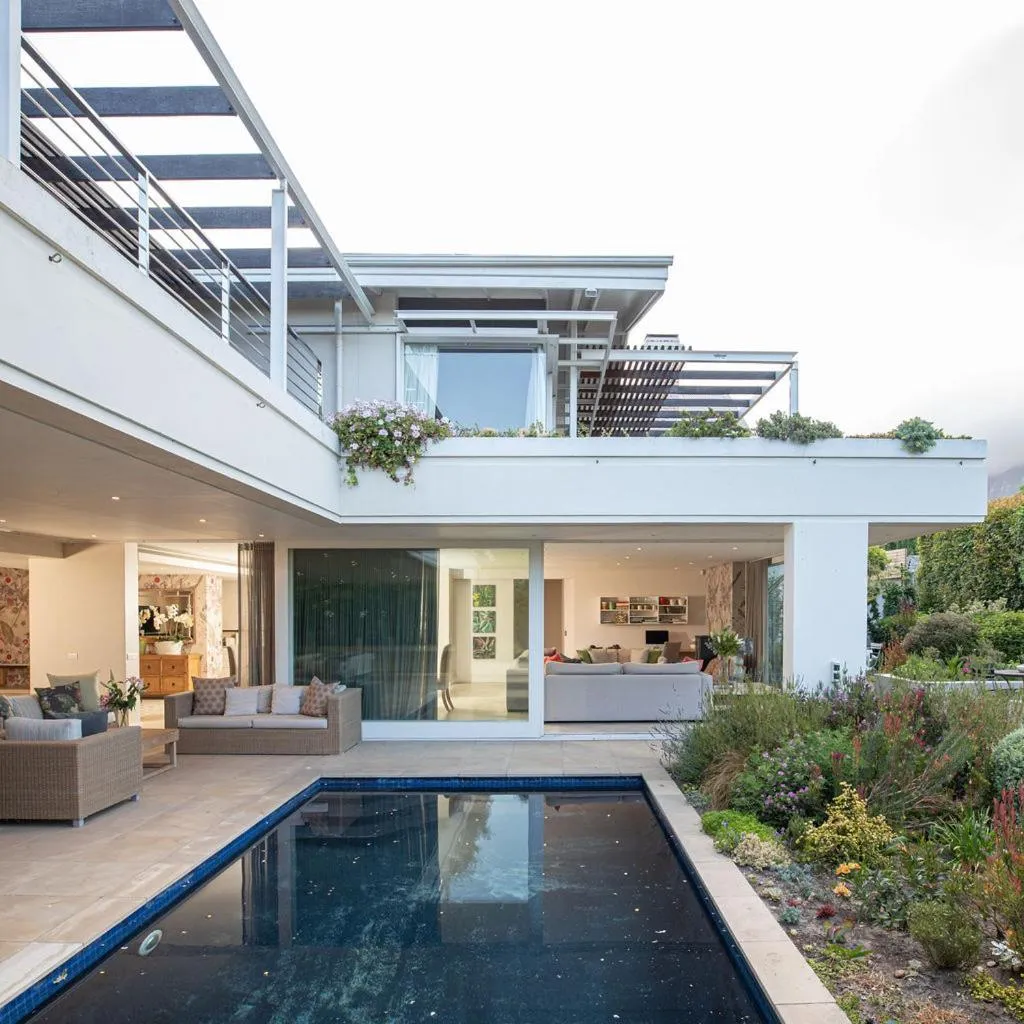 Property building in Thirty On Grace