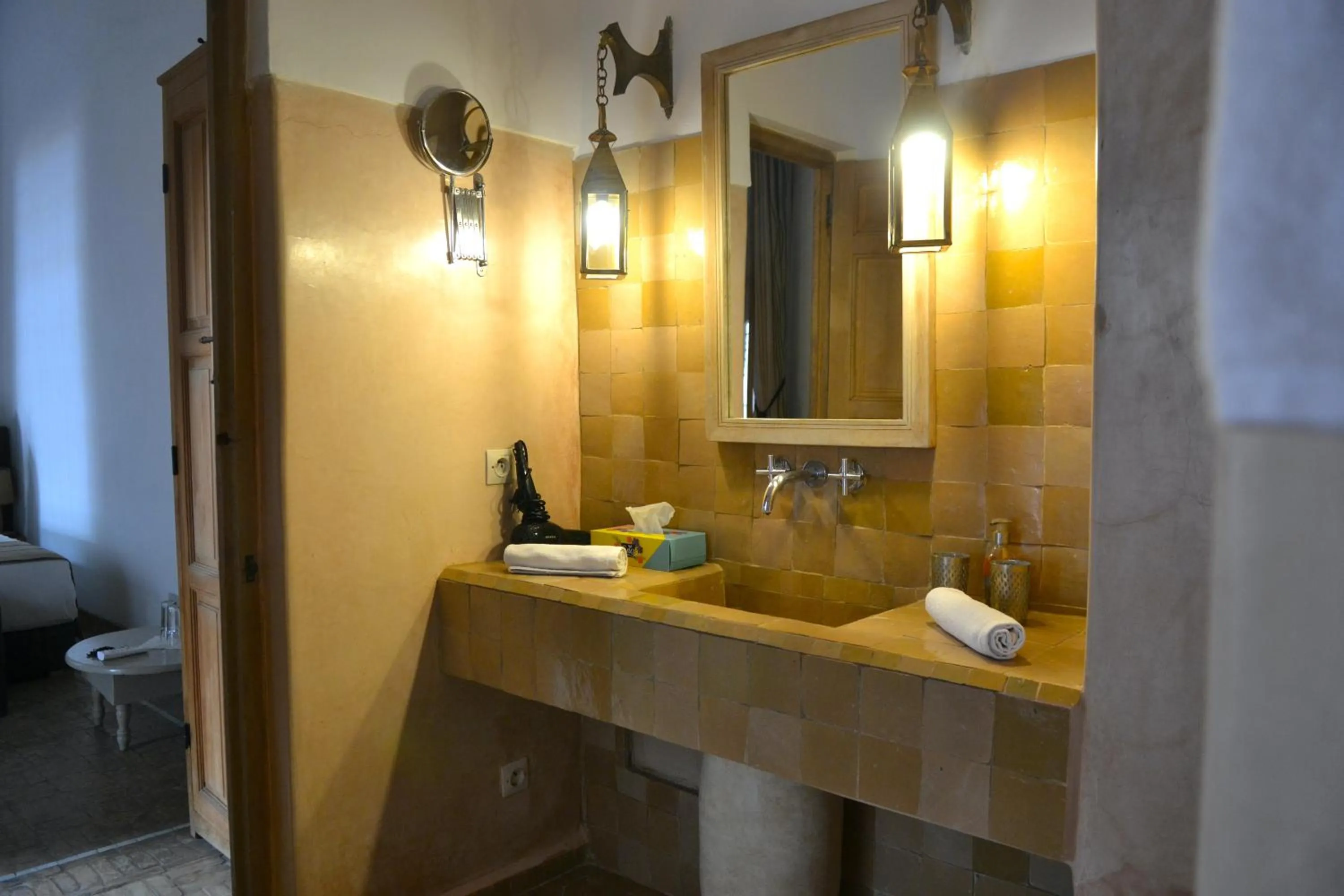 Bathroom in Riad See Moon And Spa