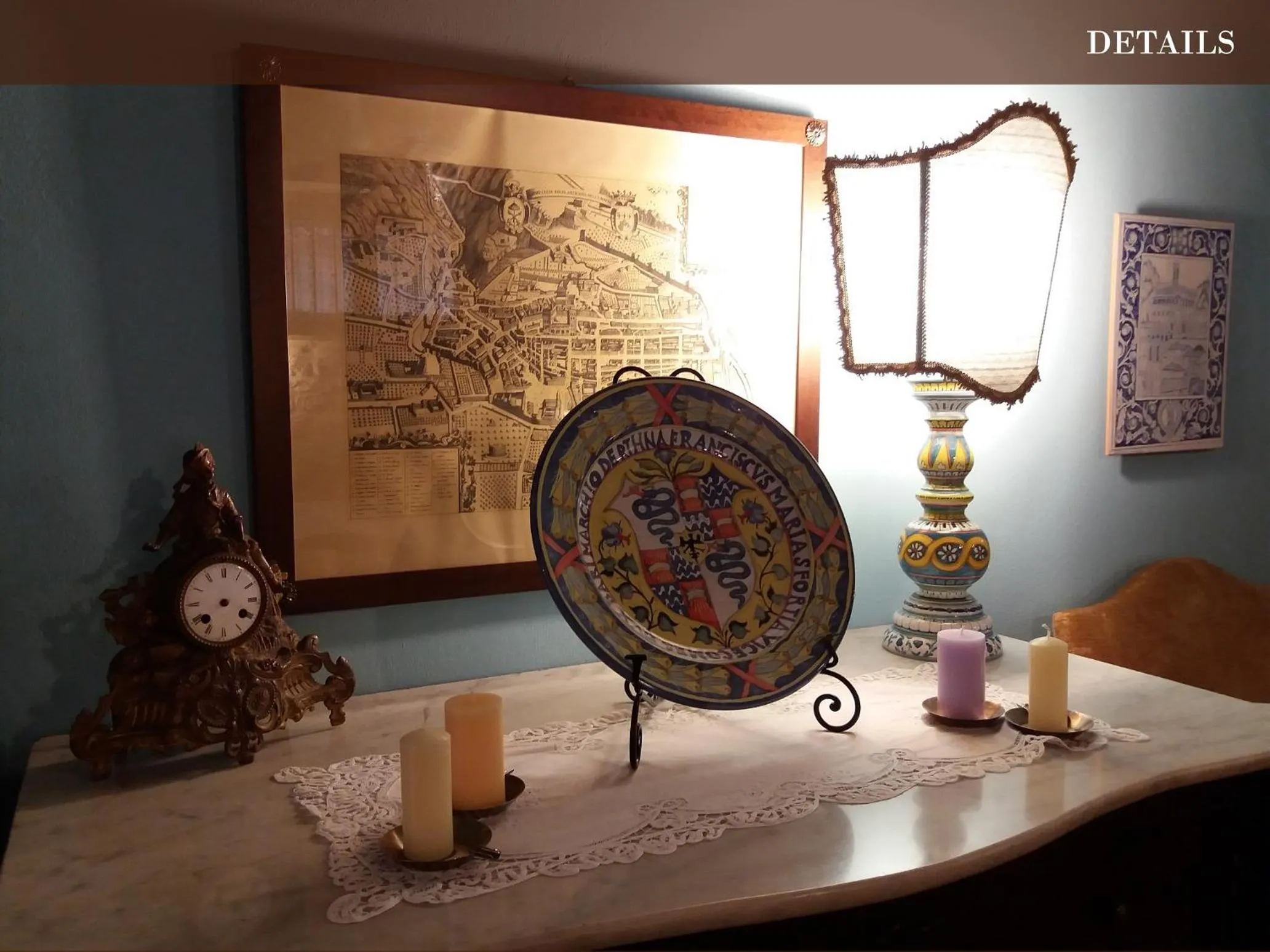 Decorative detail in Vescovado 7