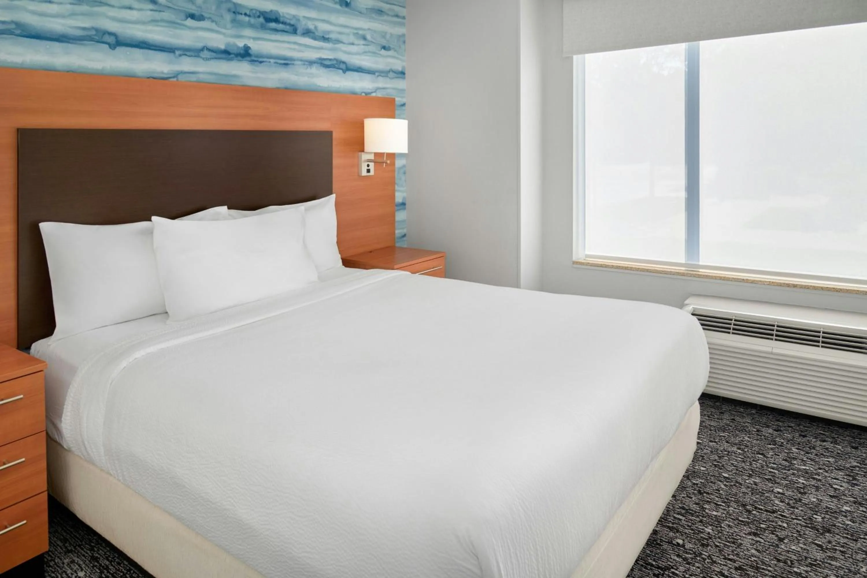 Bedroom, Bed in TownePlace Suites by Marriott Detroit Troy