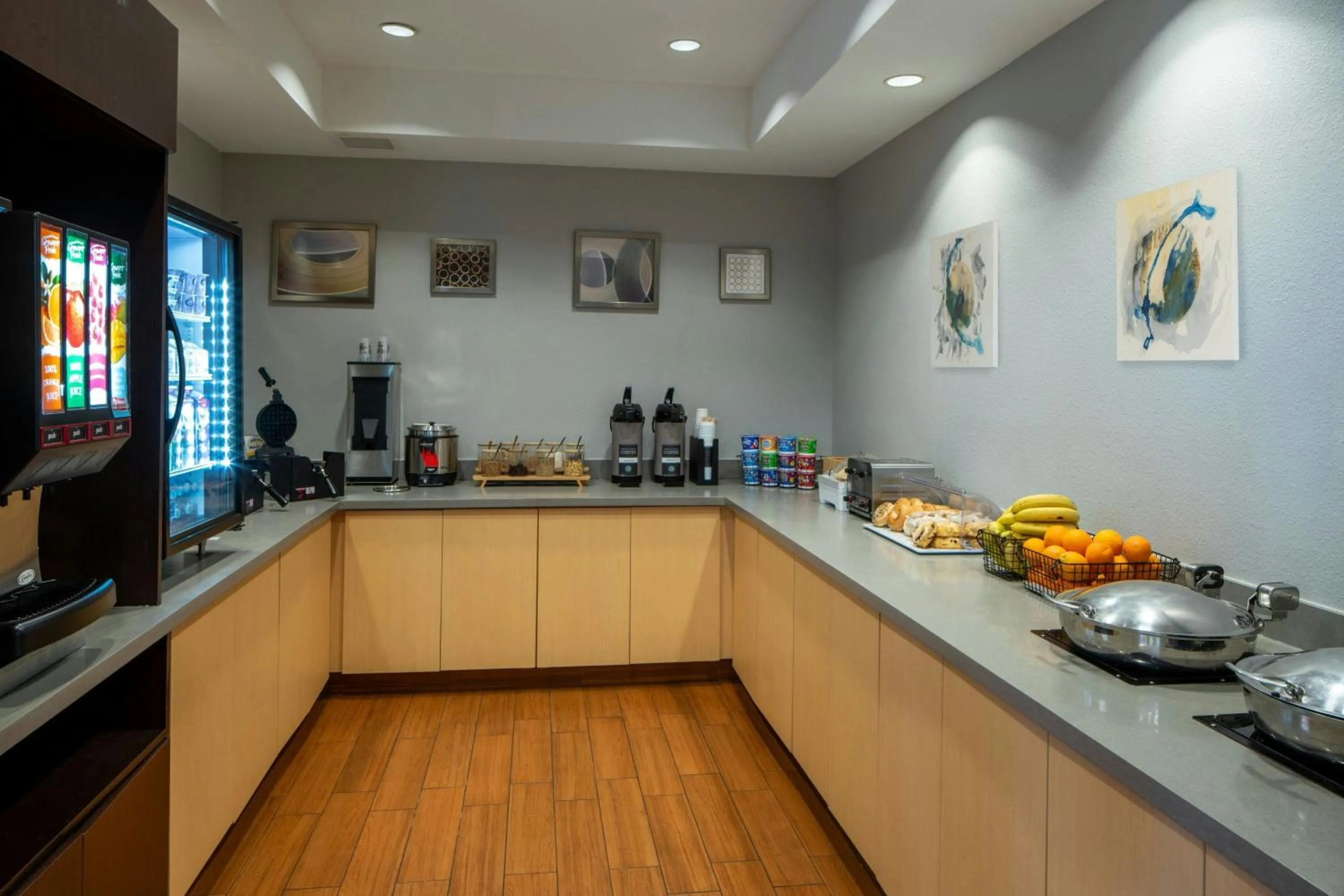 Breakfast in TownePlace Suites by Marriott Huntsville West/Redstone Gateway