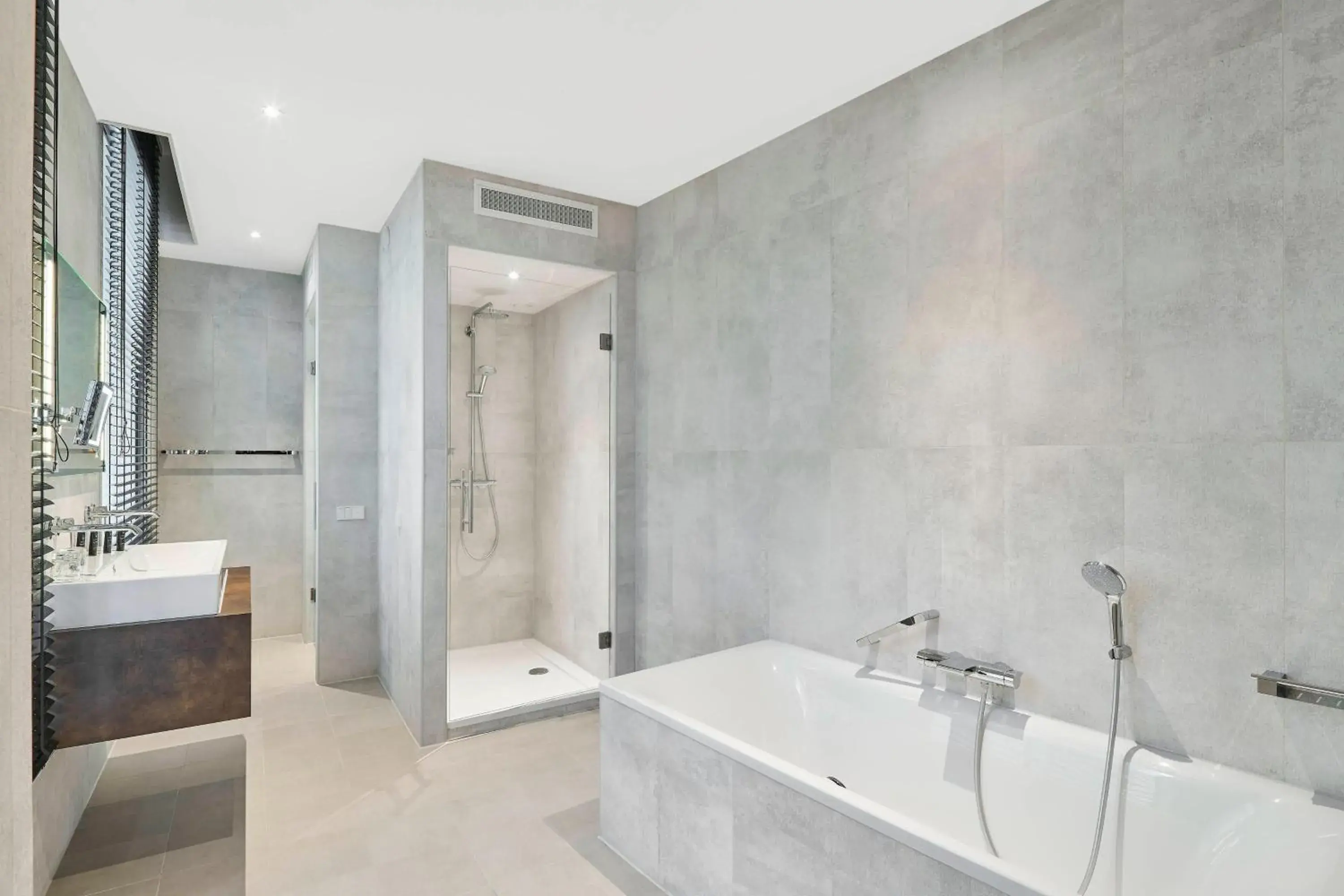 Junior Suite in Hotel Nassau Breda, Autograph Collection Junior Suite in Hotel Nassau Breda, Autograph Collection