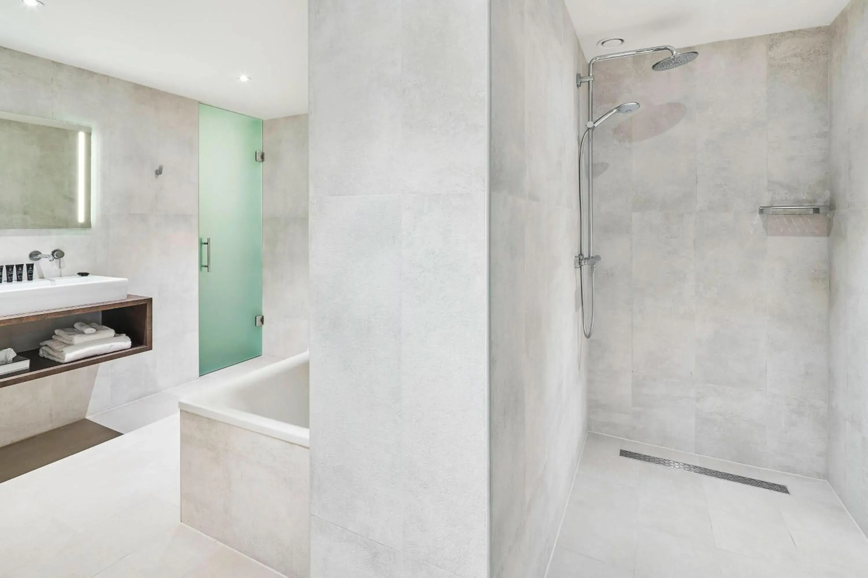 Bathroom in Hotel Nassau Breda, Autograph Collection Bathroom in Hotel Nassau Breda, Autograph Collection