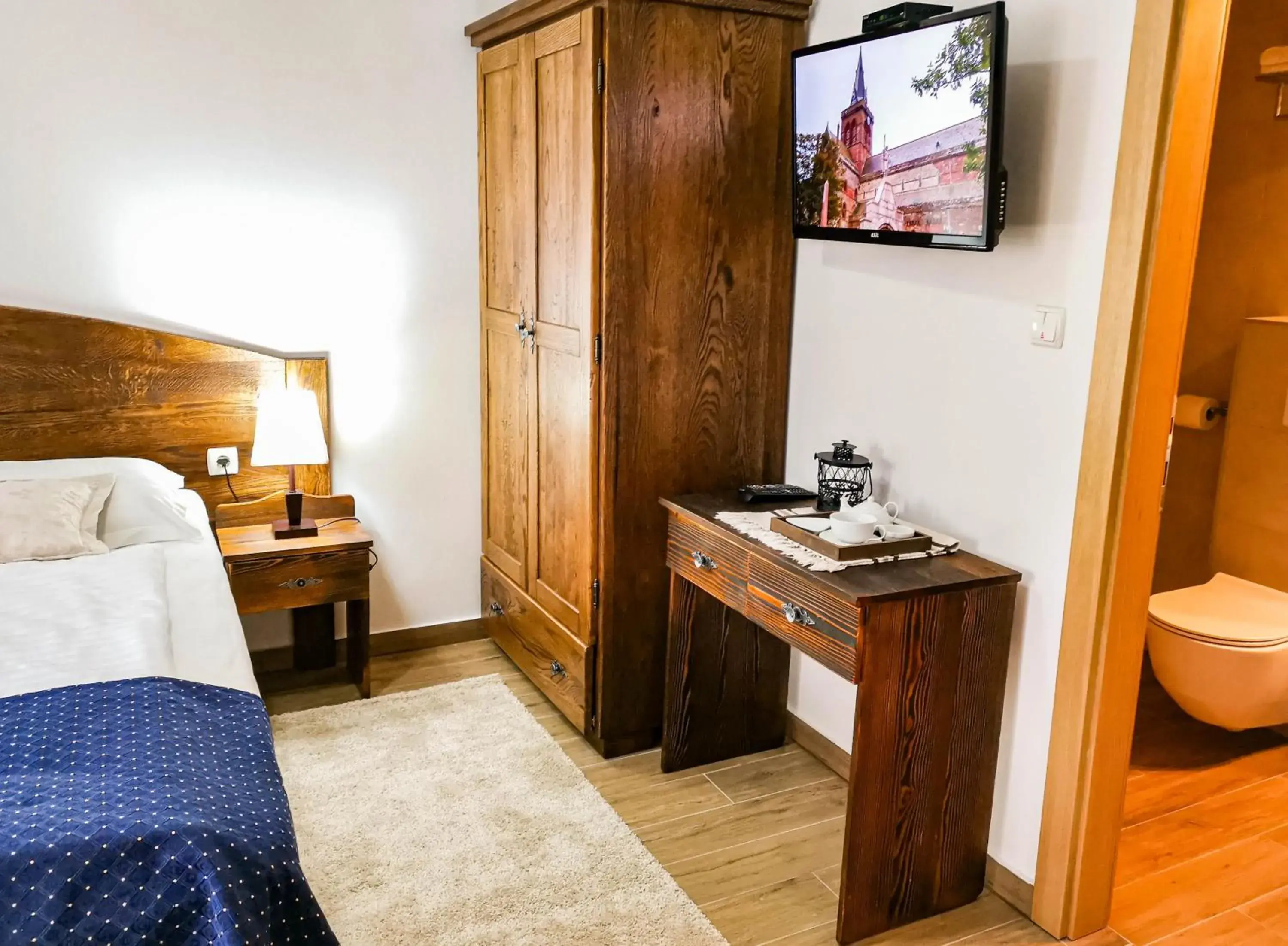 Double or Twin Room with Bathroom in Etno Garden Apartments Double or Twin Room with Bathroom in Etno Garden Apartments