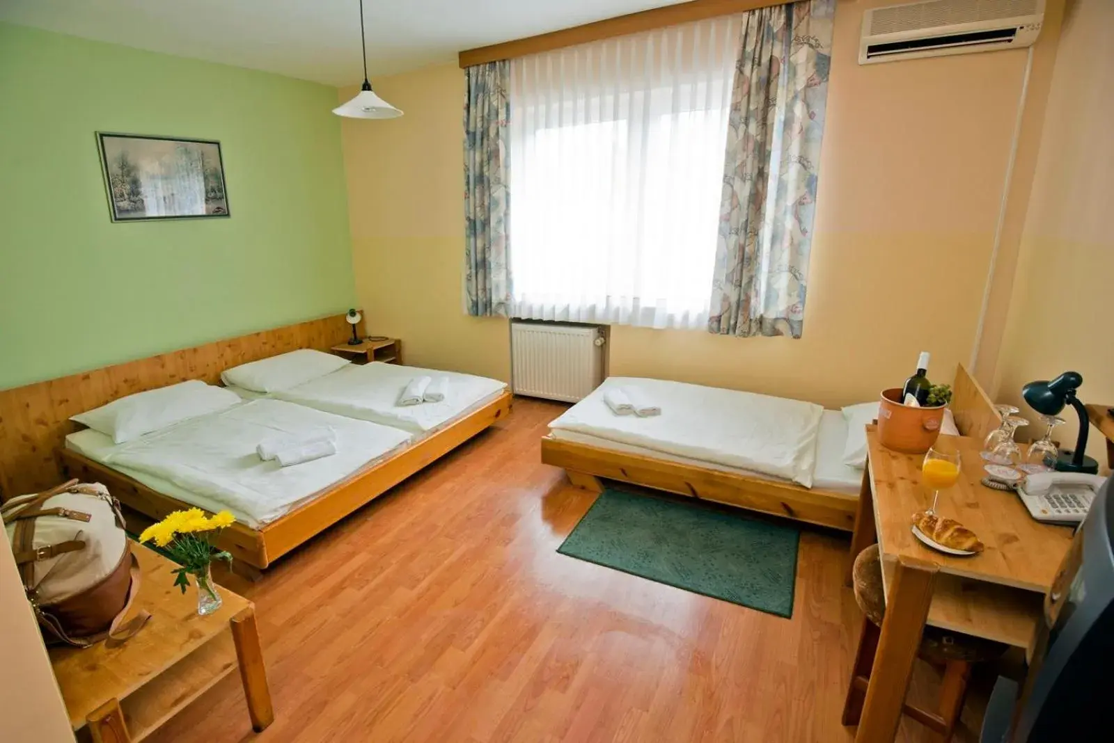 Triple Room - single occupancy in Motel Kod Bakija Triple Room - single occupancy in Motel Kod Bakija