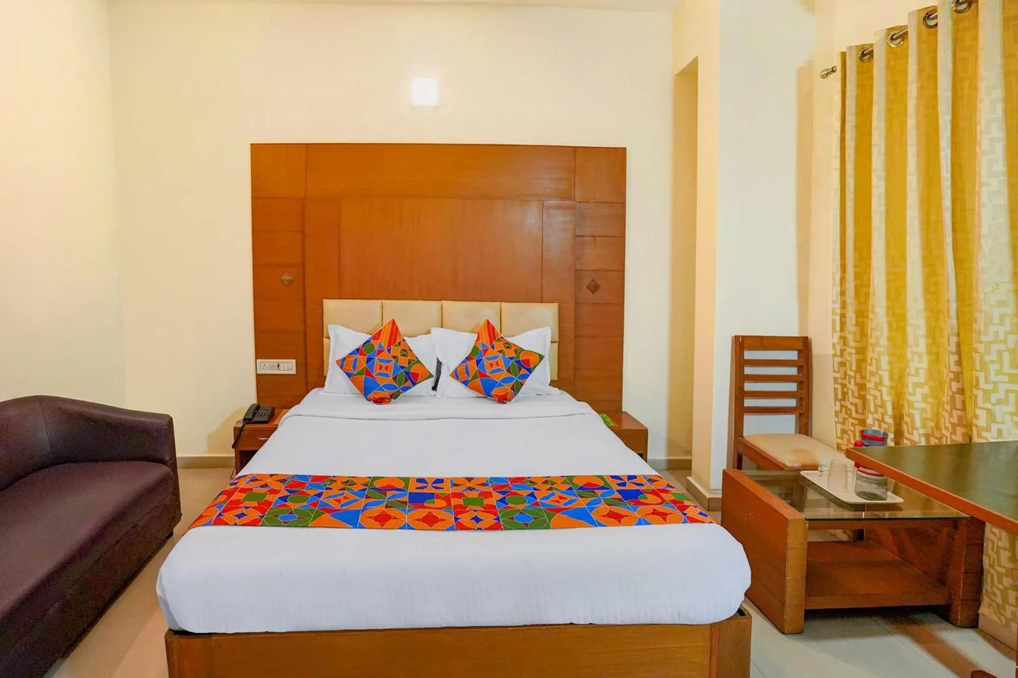 Bed in FabHotel The Green City - Central Railway Station