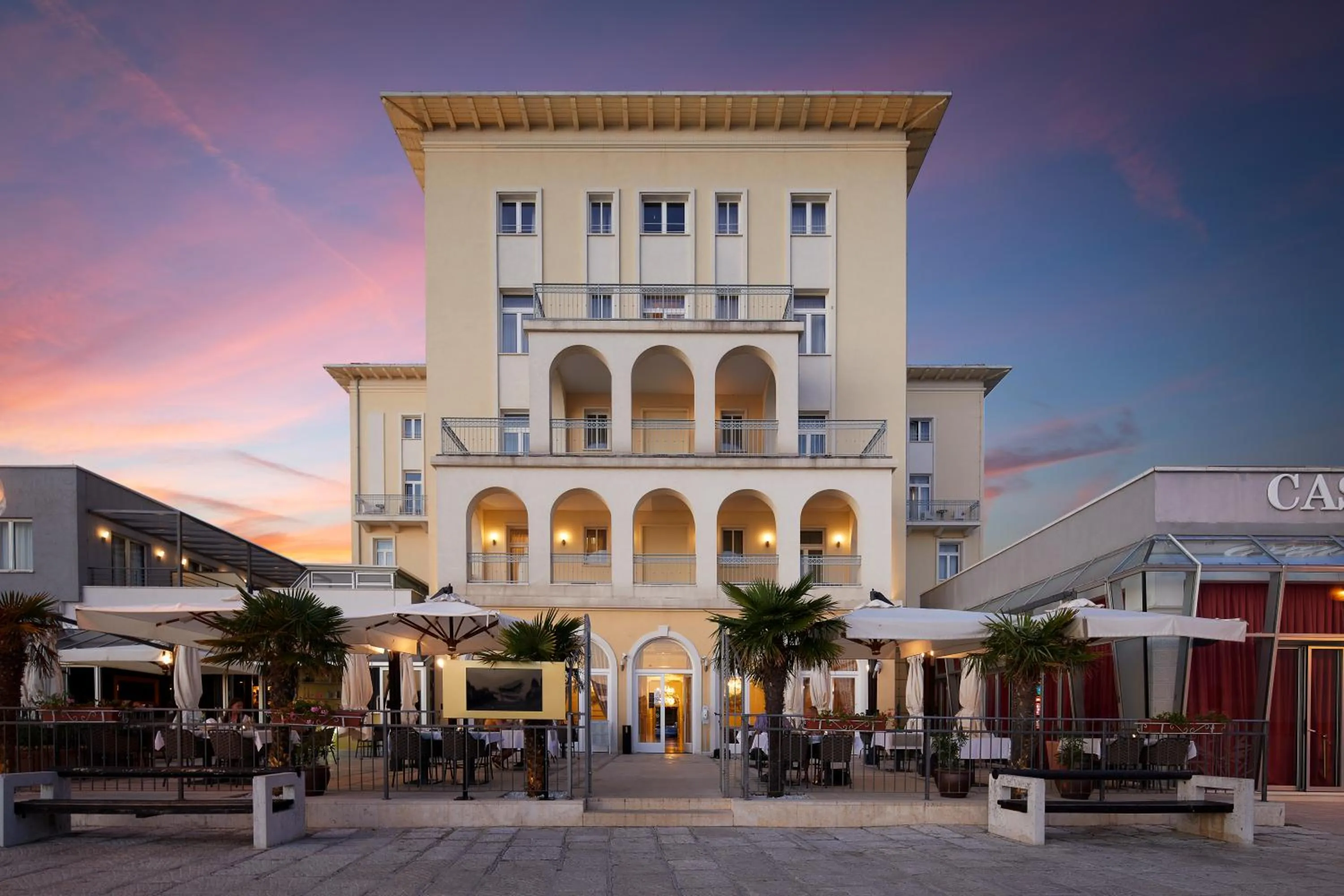 Property building in BO Hotel Palazzo