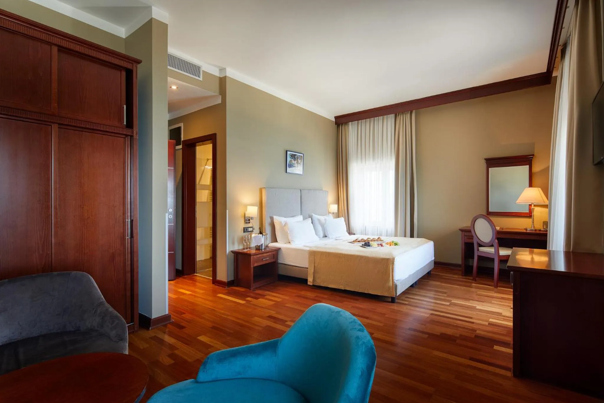 Photo of the whole room, Bed in BO Hotel Palazzo