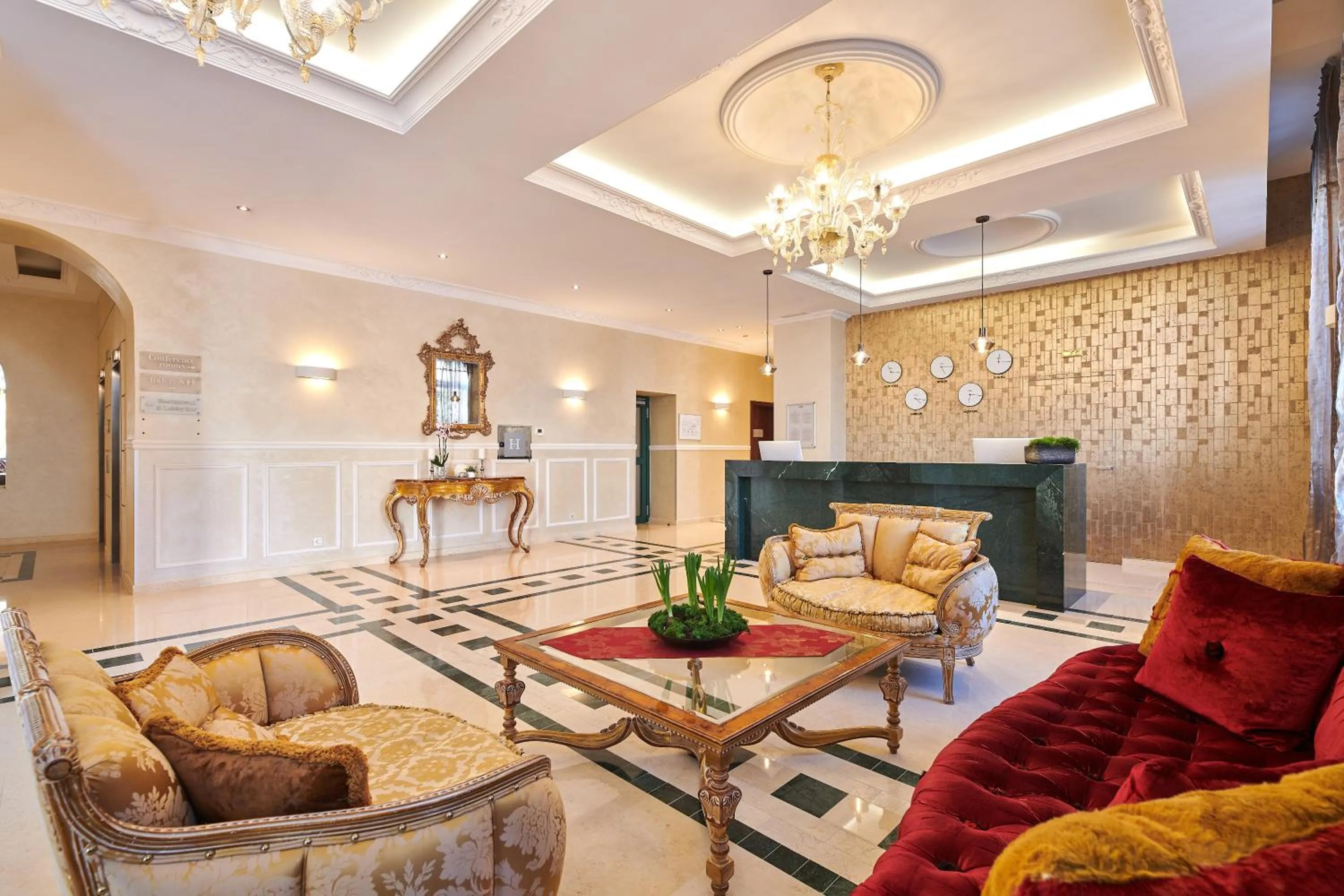 Lobby or reception in BO Hotel Palazzo