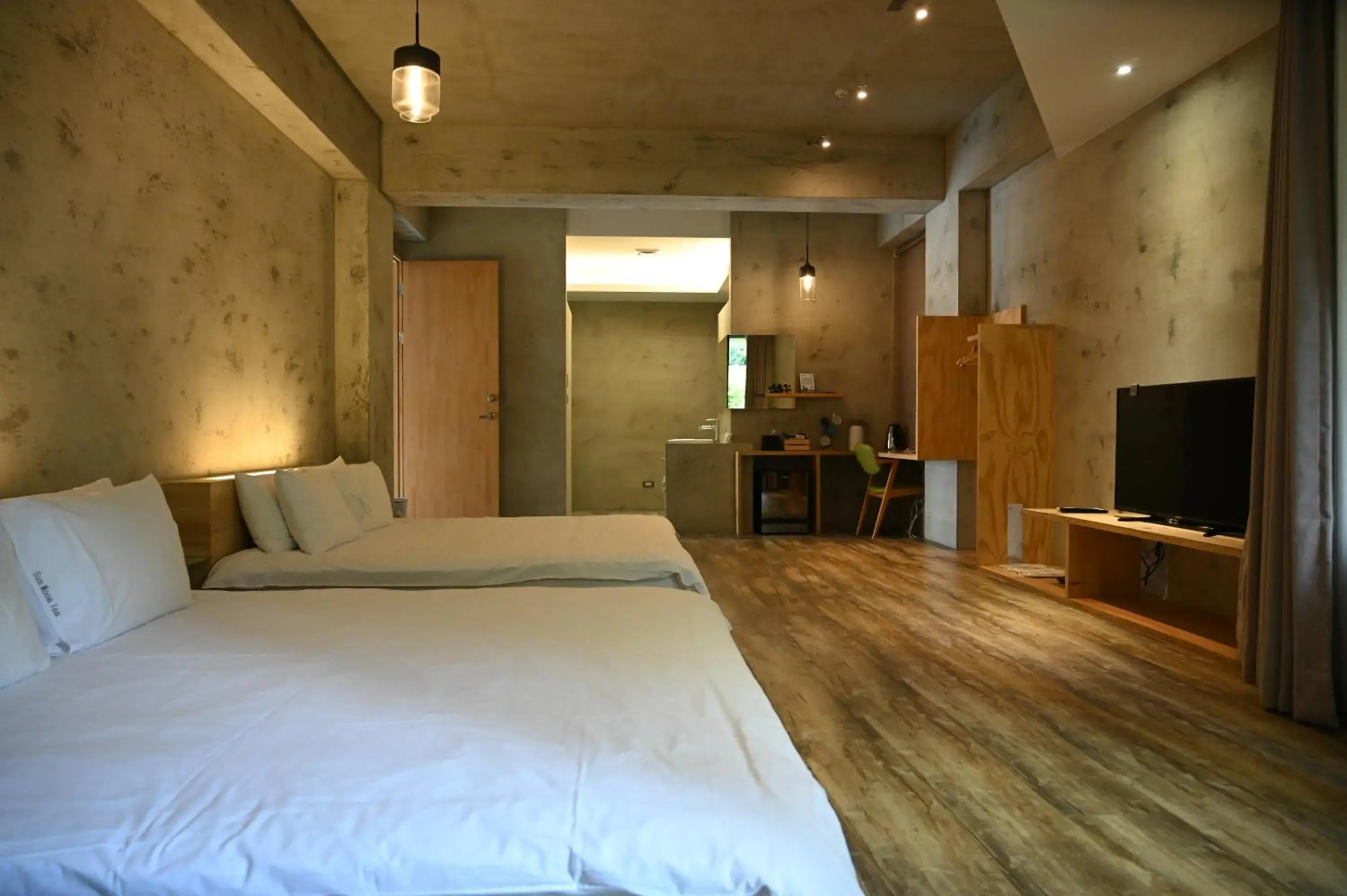 Photo of the whole room, Bed in 日月潭山慕藝旅 Sun Moon Inn Photo of the whole room, Bed in 日月潭山慕藝旅 Sun Moon Inn