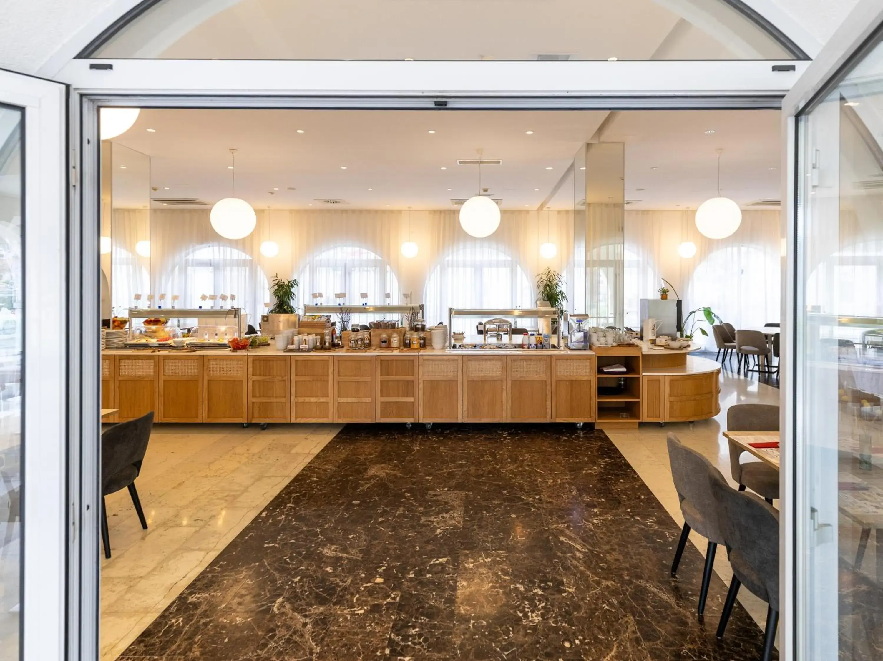 Restaurant/places to eat in Hotel Korkyra Restaurant/places to eat in Hotel Korkyra