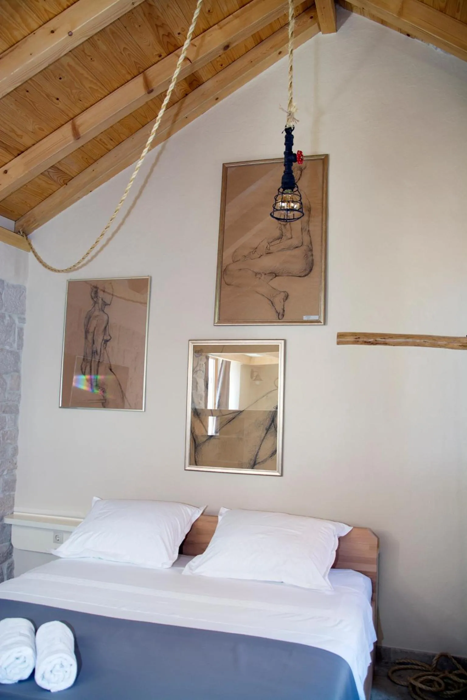Bed in Villa Kudelik - Stone Story