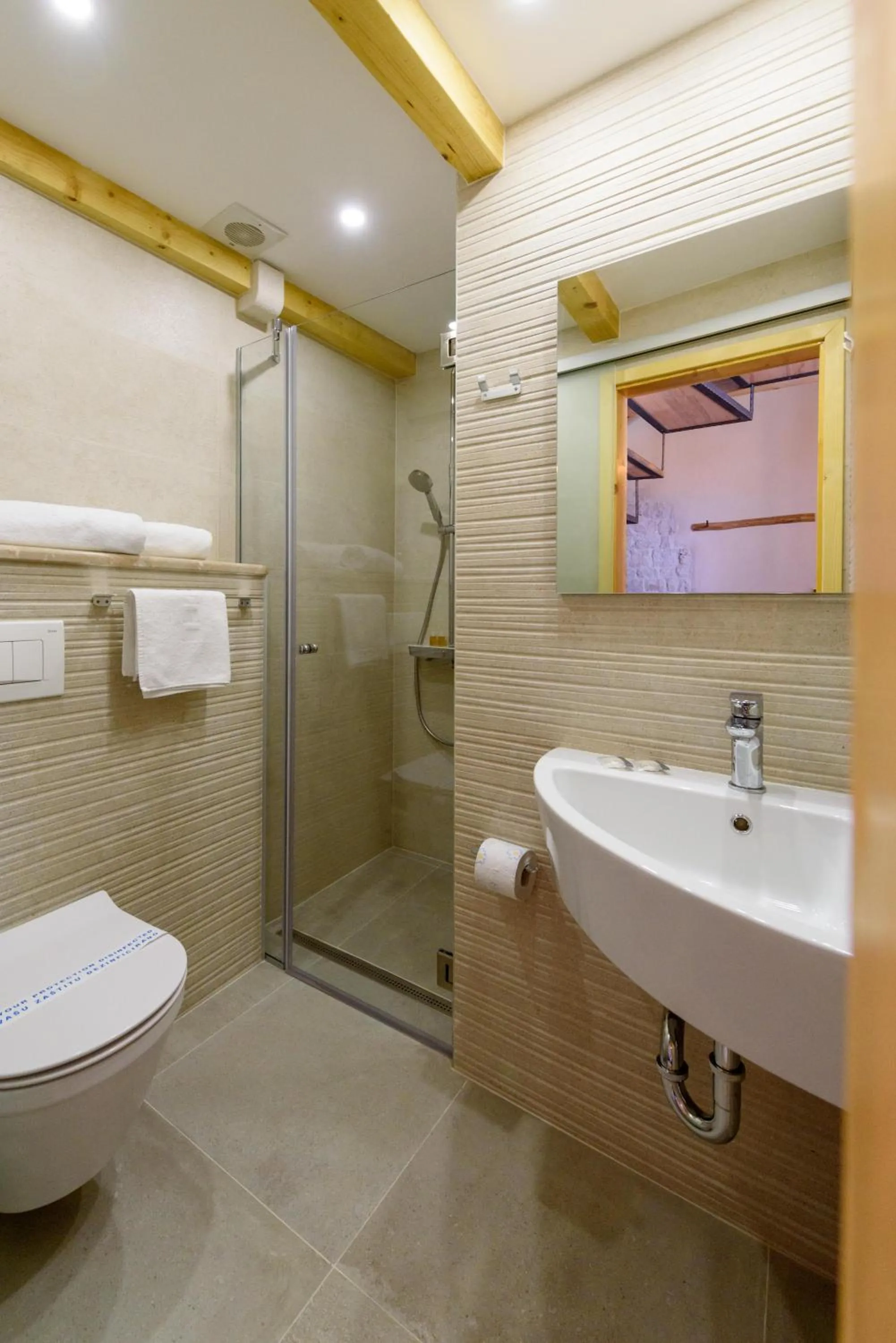 Bathroom in Villa Kudelik - Stone Story