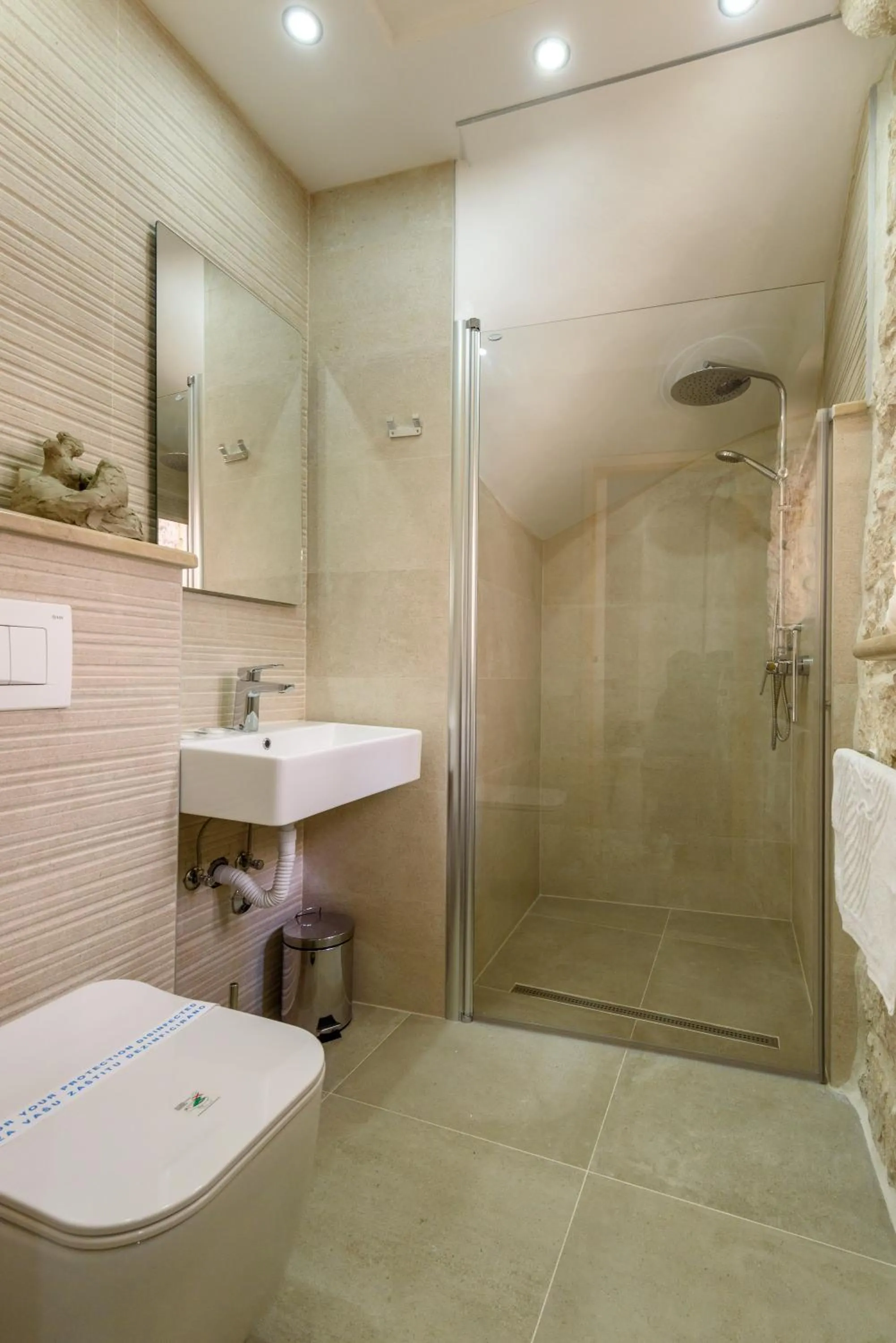 Bathroom in Villa Kudelik - Stone Story