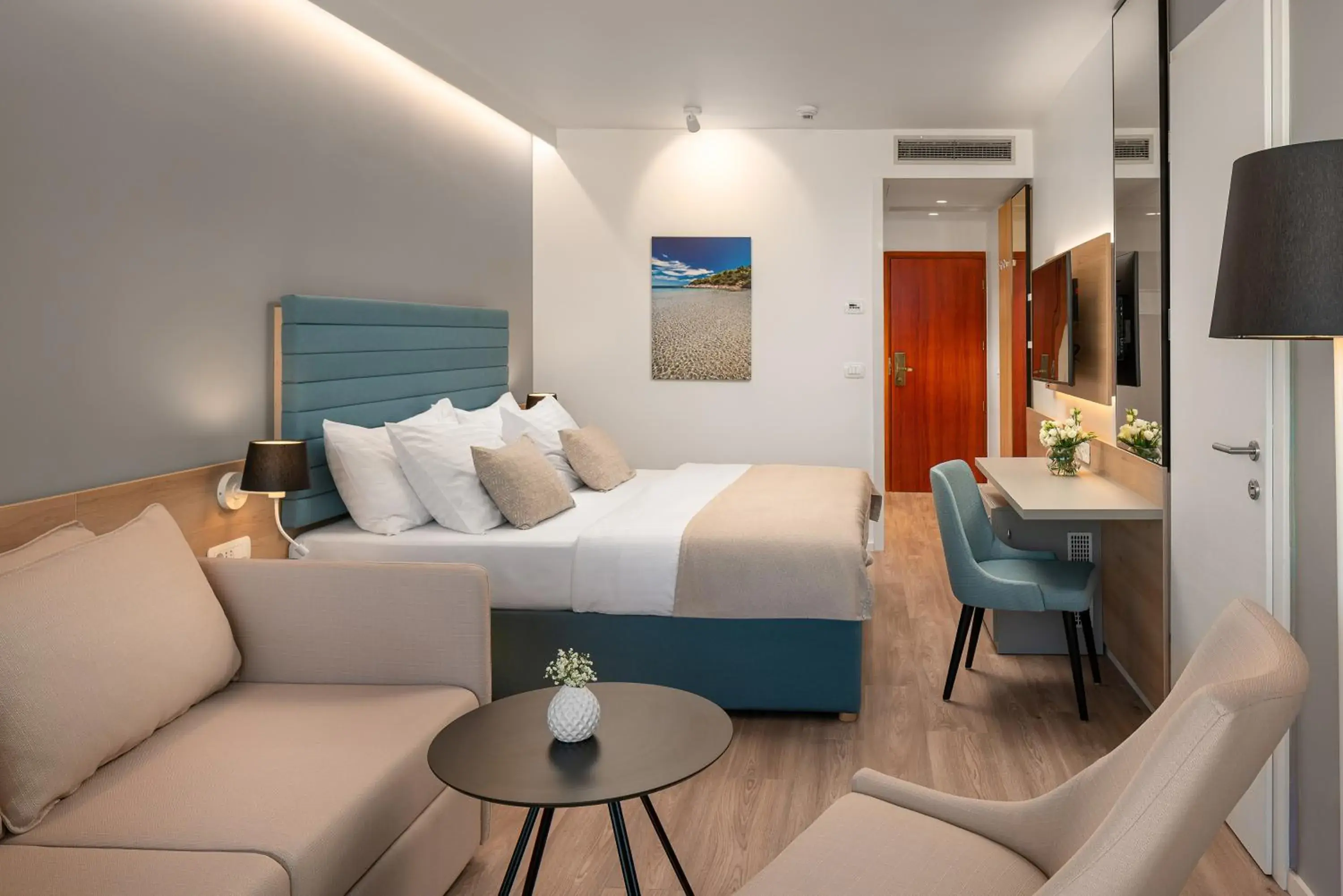 Photo of the whole room, Bed in Valamar Meteor Hotel Photo of the whole room, Bed in Valamar Meteor Hotel