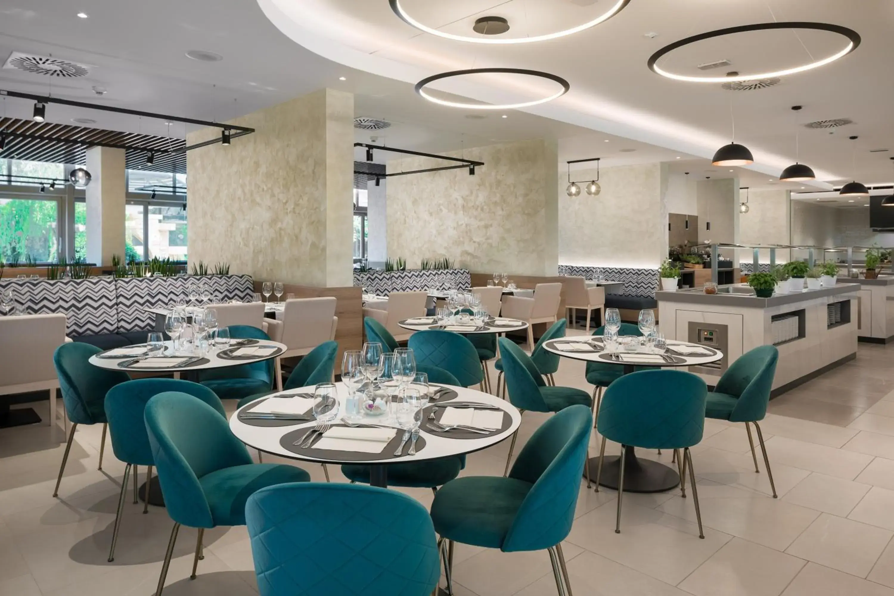 Restaurant/places to eat in Valamar Meteor Hotel Restaurant/places to eat in Valamar Meteor Hotel