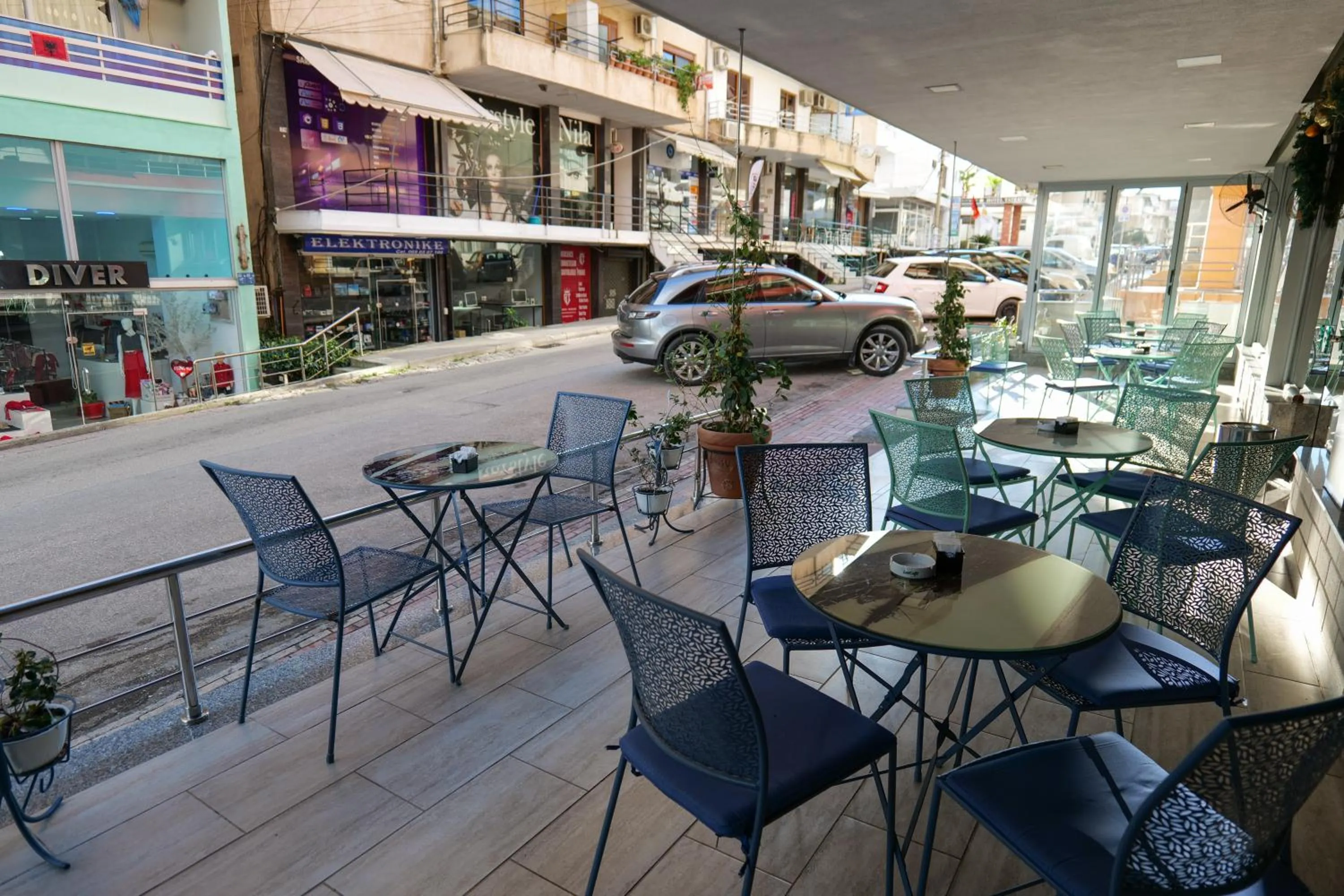 Lounge or bar in Hotel Lindi