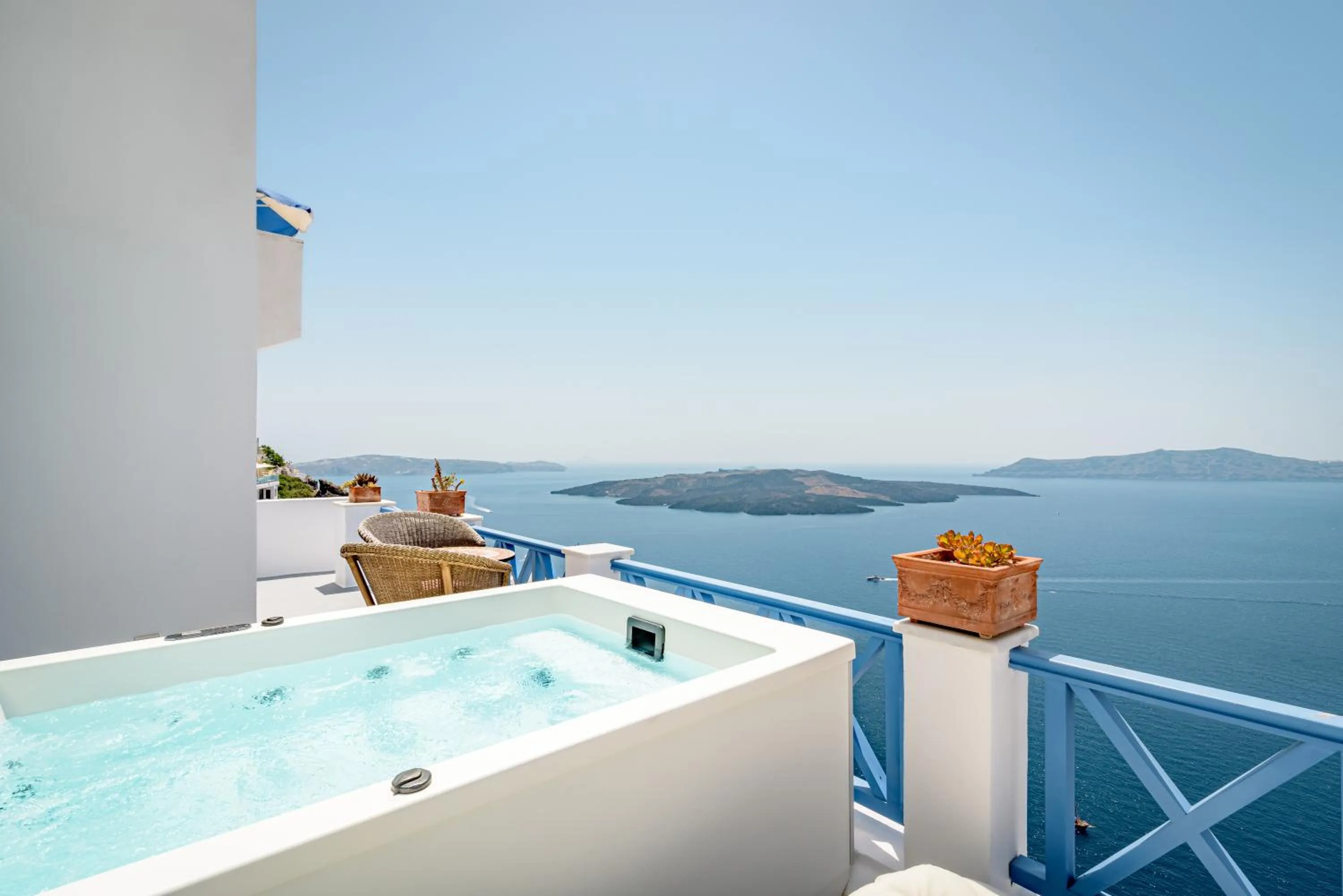 Balcony/Terrace in Golden Grey Goose