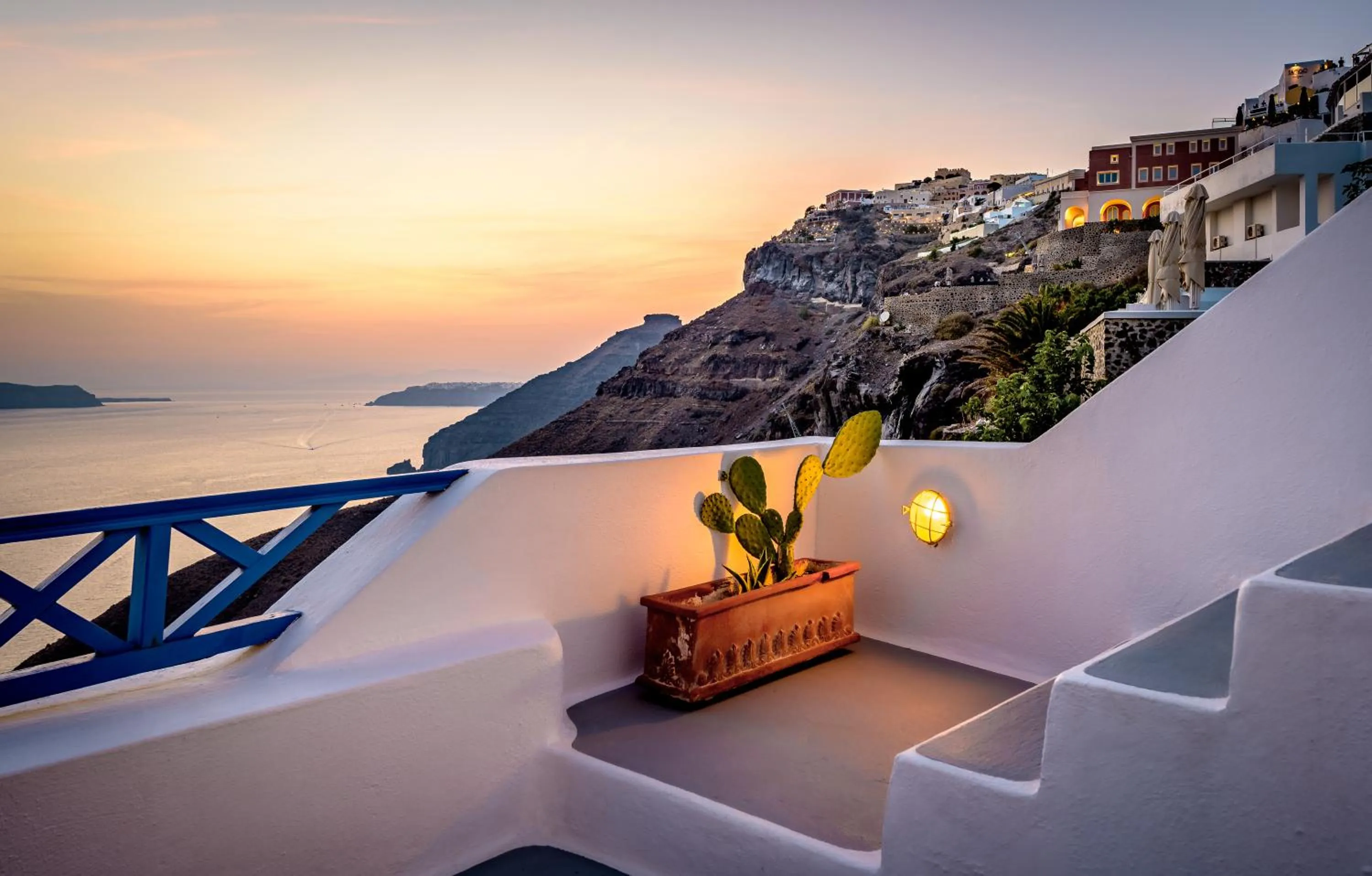 Balcony/Terrace in Golden Grey Goose