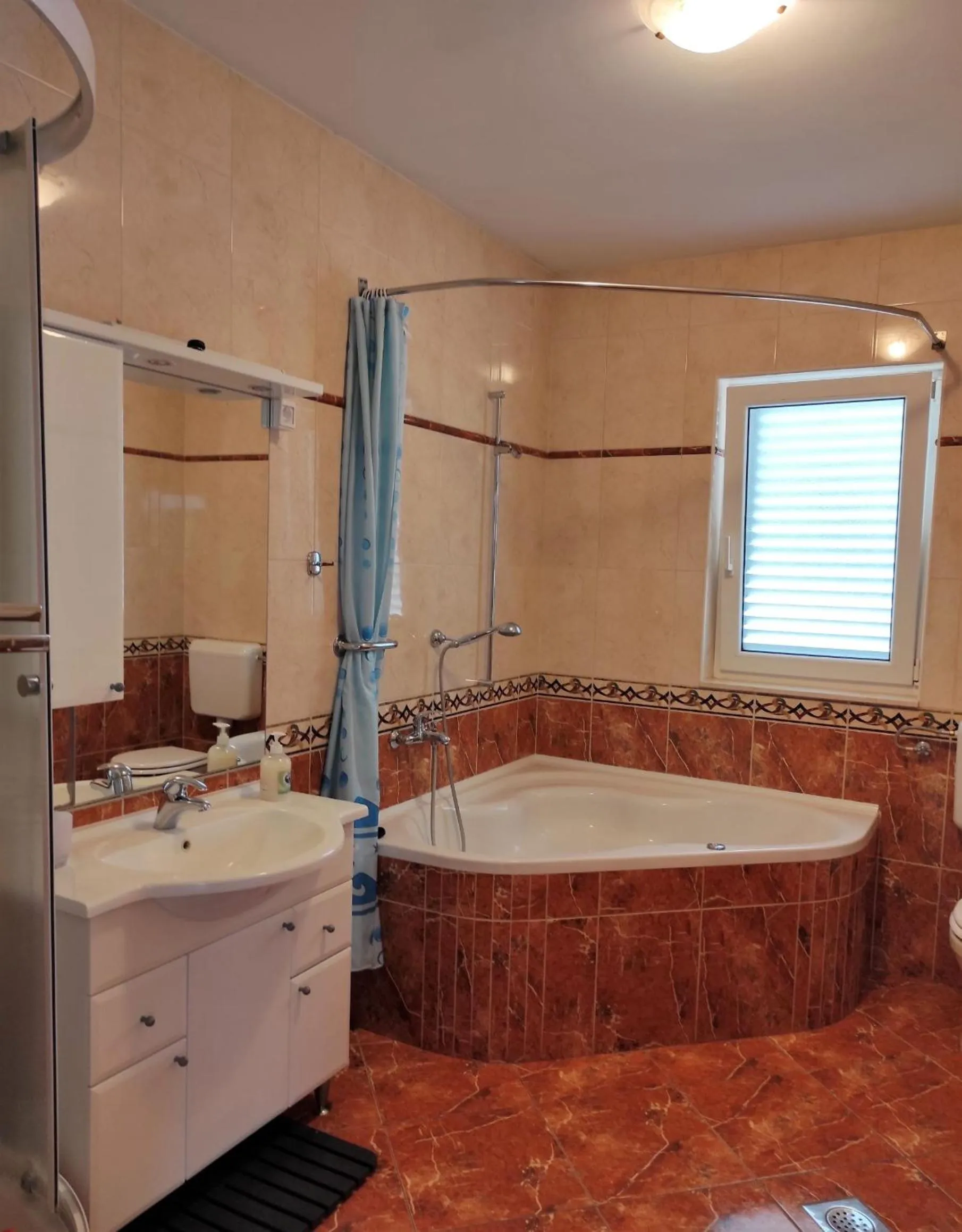 Apartments Barisic Hrvatskih Žrtava 404 Seget Vranjica