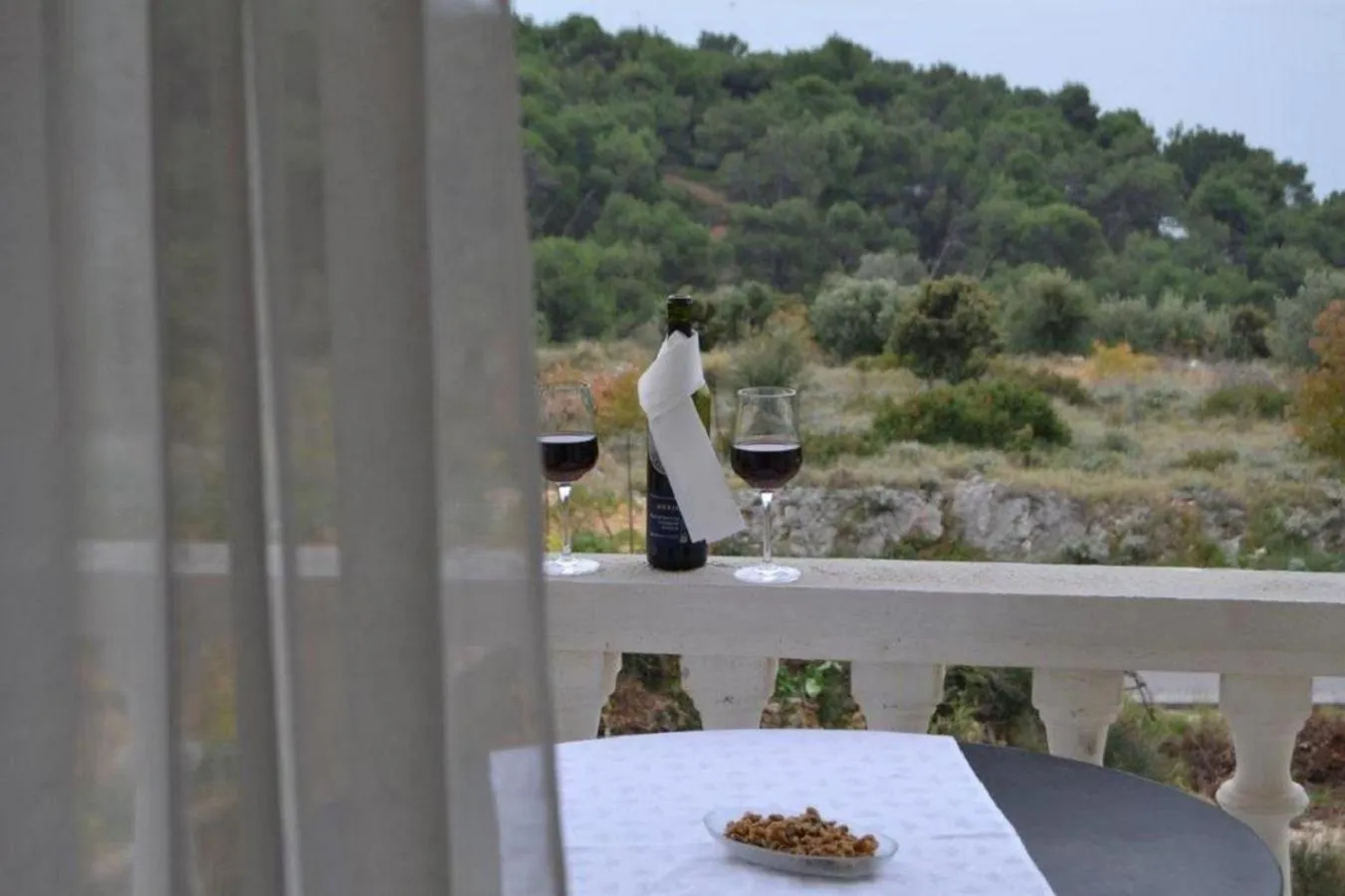 Natural landscape in Apartments Barisic Hrvatskih Žrtava 404 Seget Vranjica