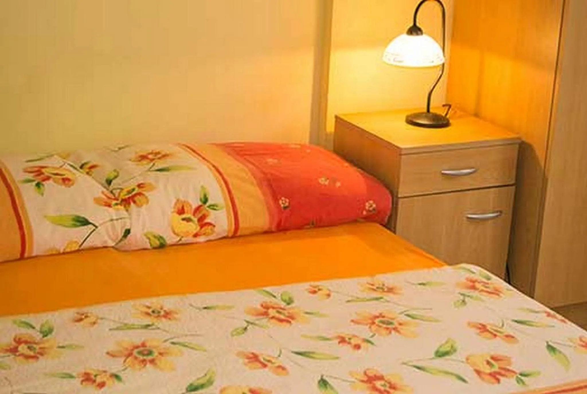 Bed in Apartments Barisic Hrvatskih Žrtava 404 Seget Vranjica