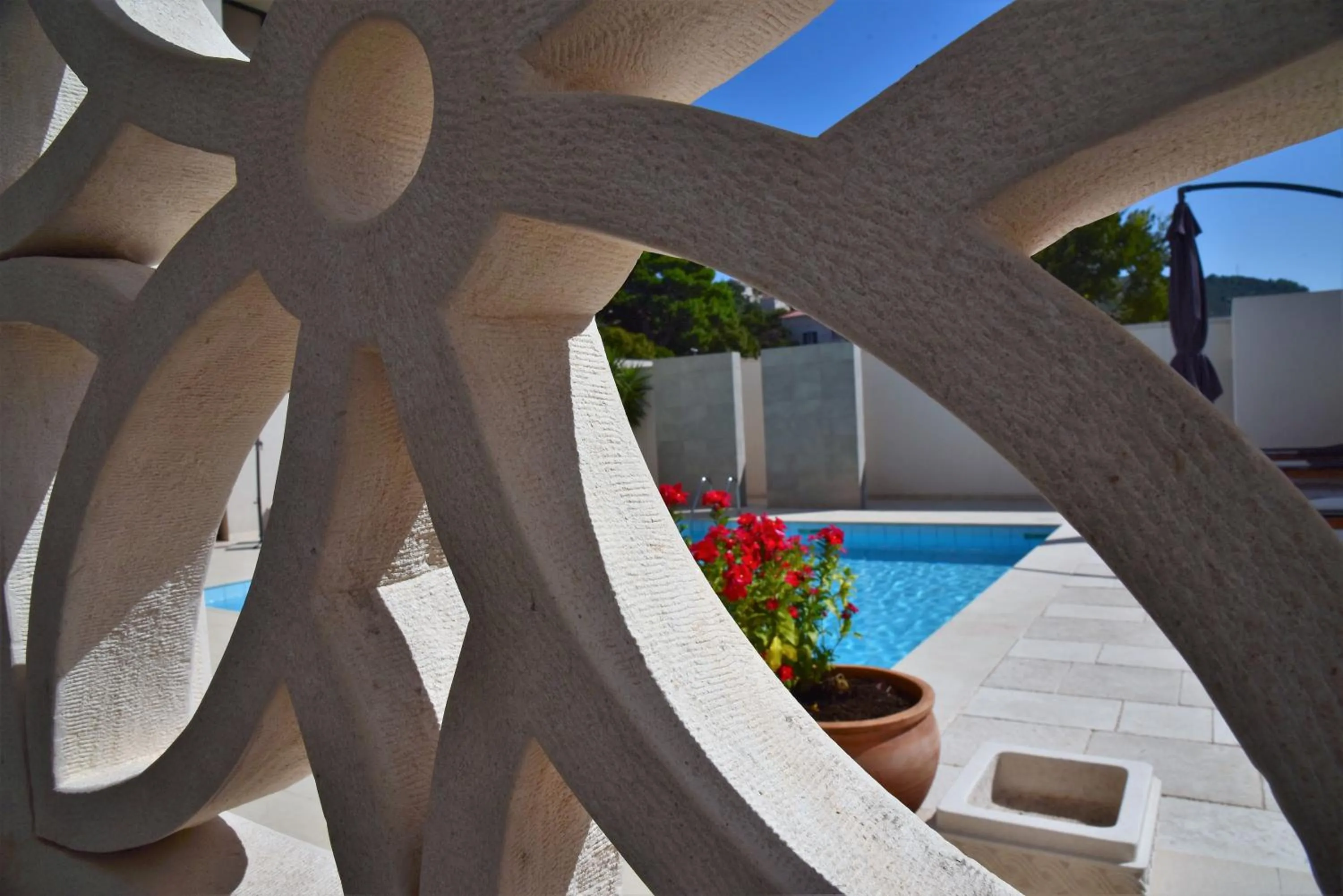 Property logo or sign in Hotel Lipa