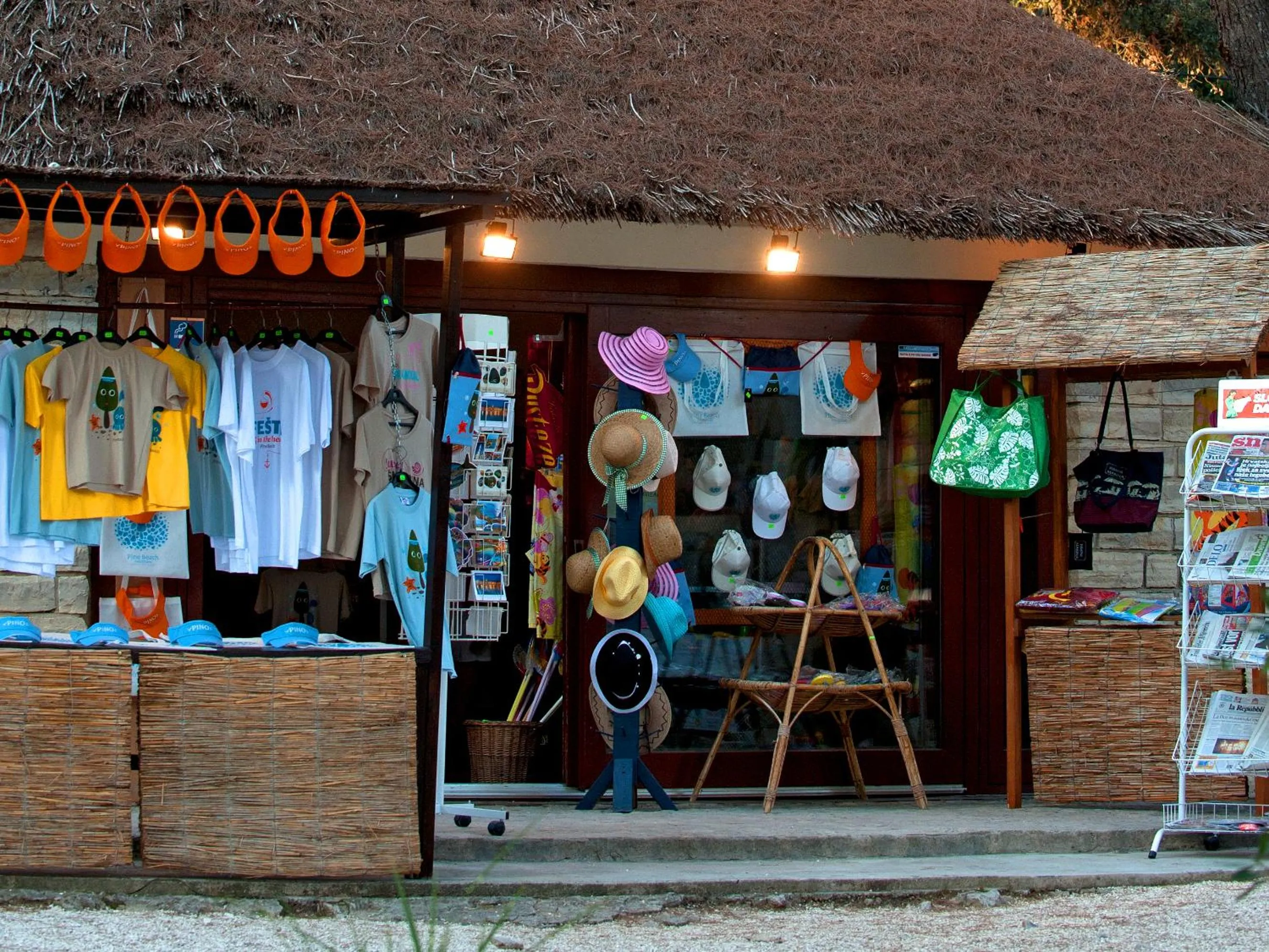On-site shops in Pine Beach Pakostane - All Inclusive light
