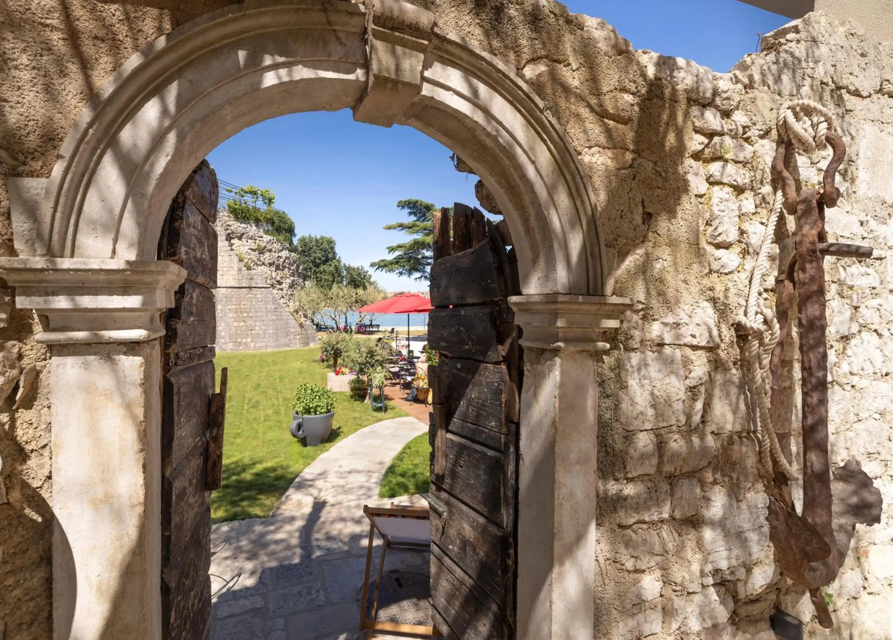 Facade/entrance in Valamar Riviera Hotel & Residence Facade/entrance in Valamar Riviera Hotel & Residence