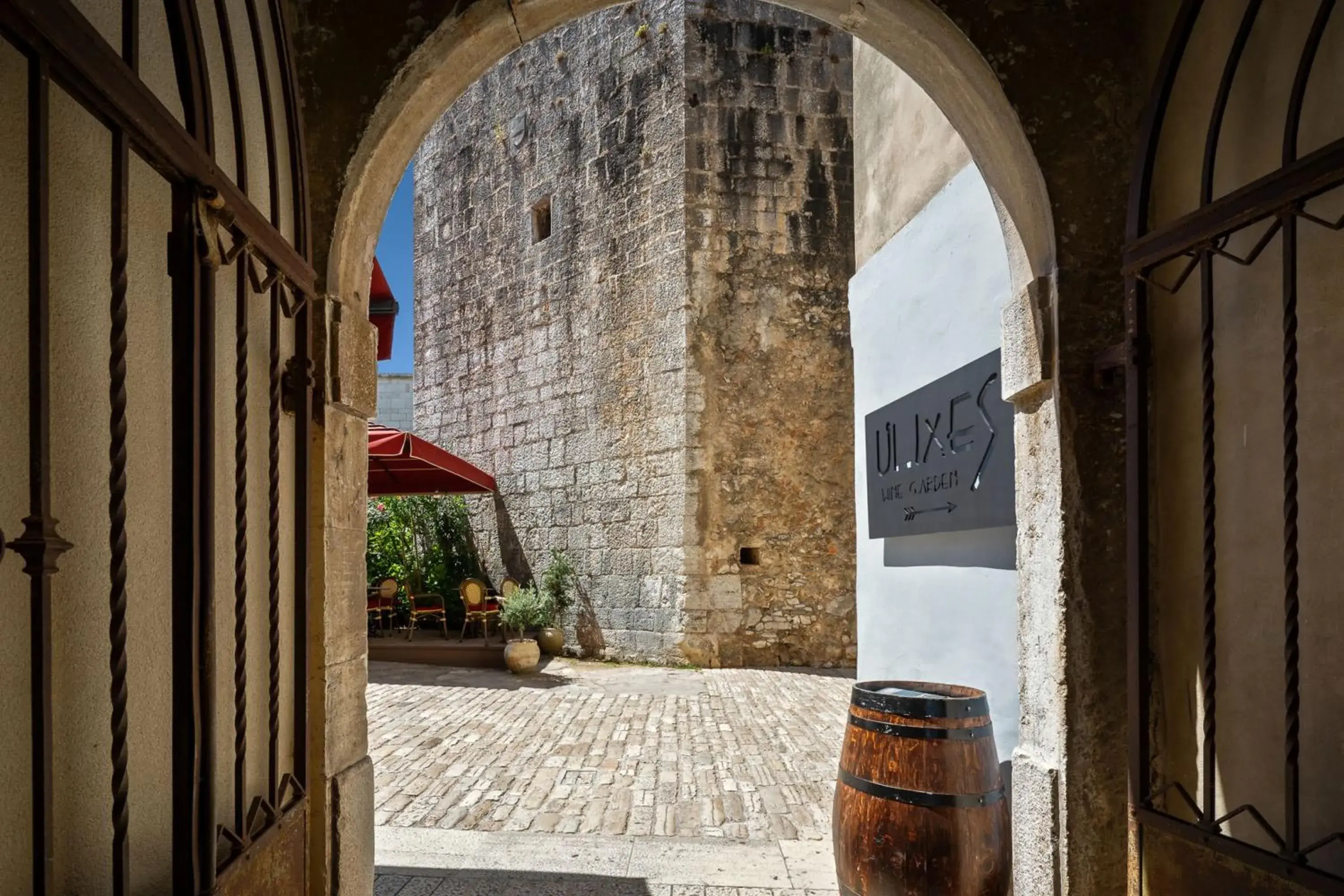 Facade/entrance in Valamar Riviera Hotel & Residence Facade/entrance in Valamar Riviera Hotel & Residence