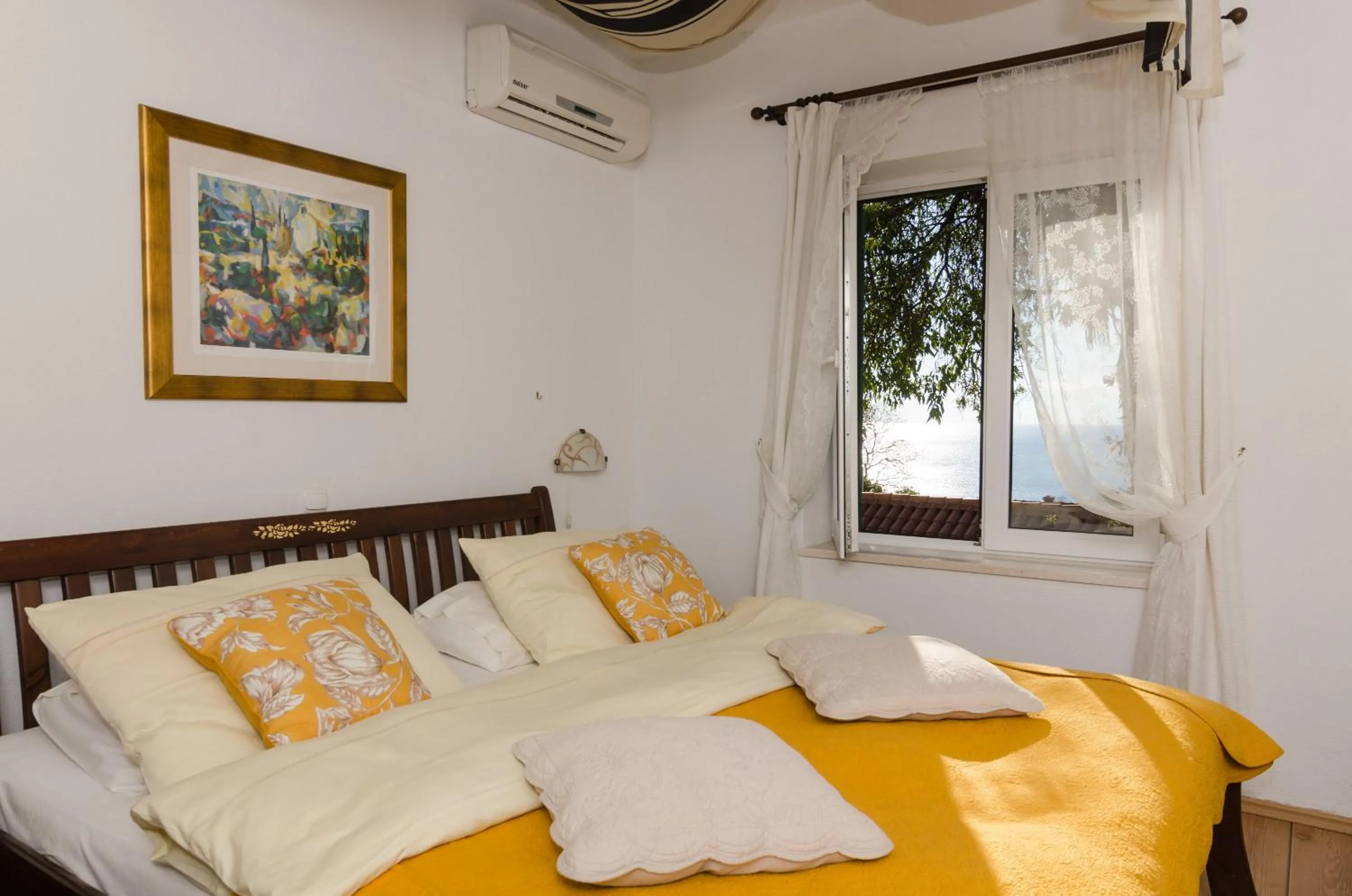 Bed in B&B Villa Dubrovnik Garden