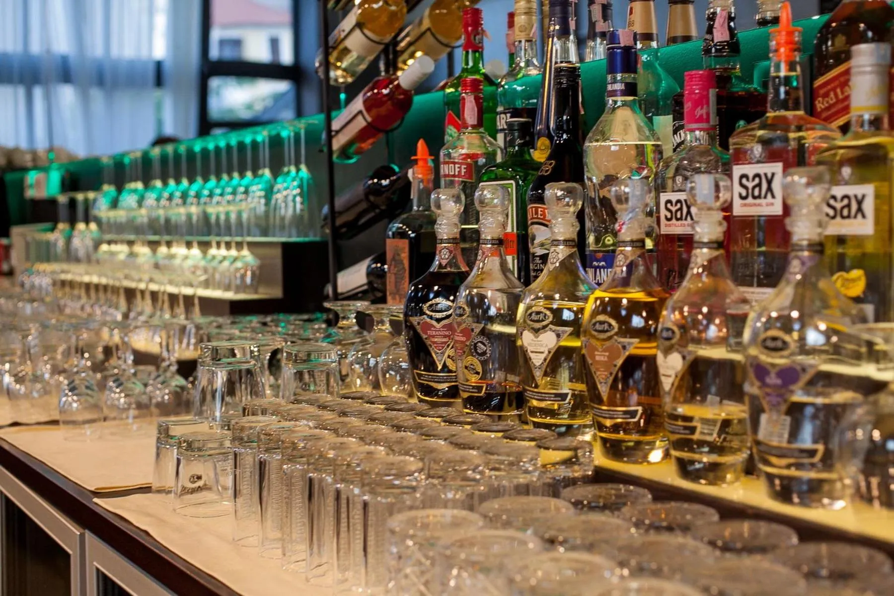 Restaurant/places to eat in Boutique Hotel Bura 45N