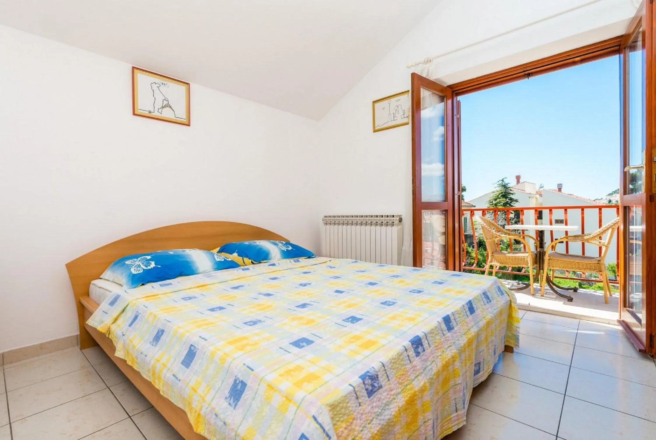 Bedroom, Bed in Villa Valjalo