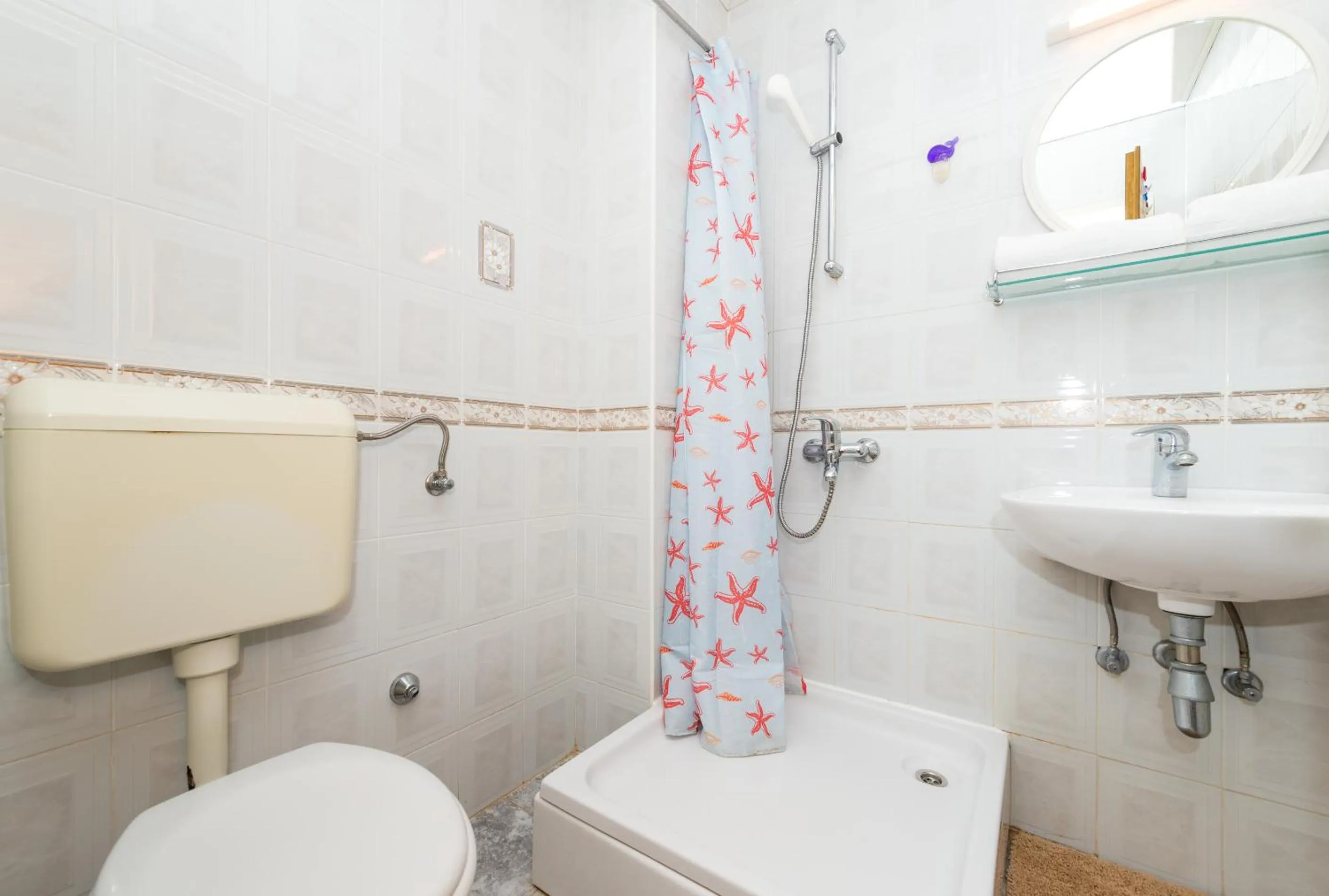 Bathroom in Villa Valjalo