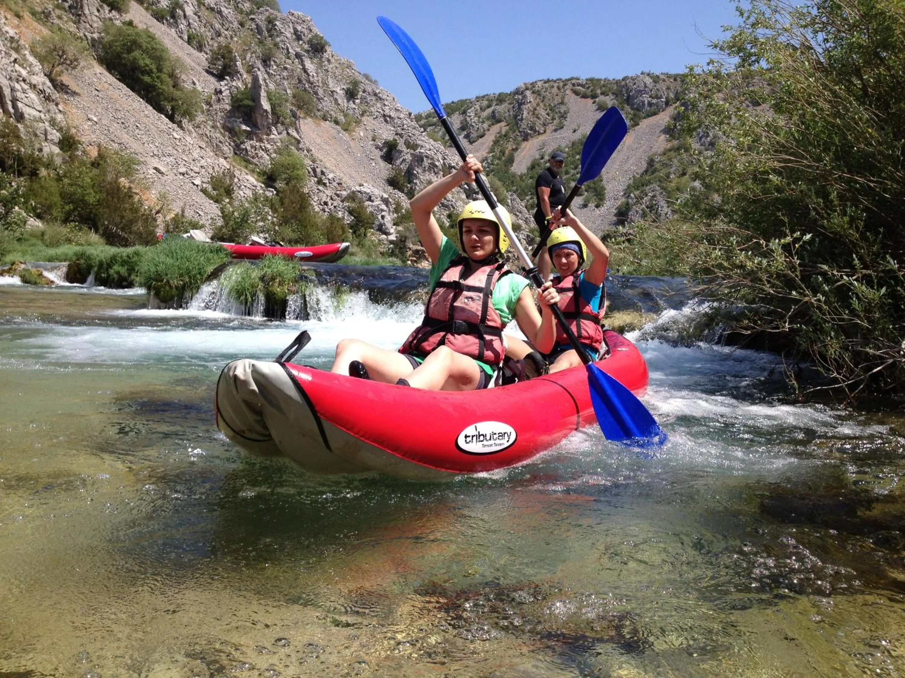 Canoeing in Micanovi Dvori Mobile Home Village Zrmanja