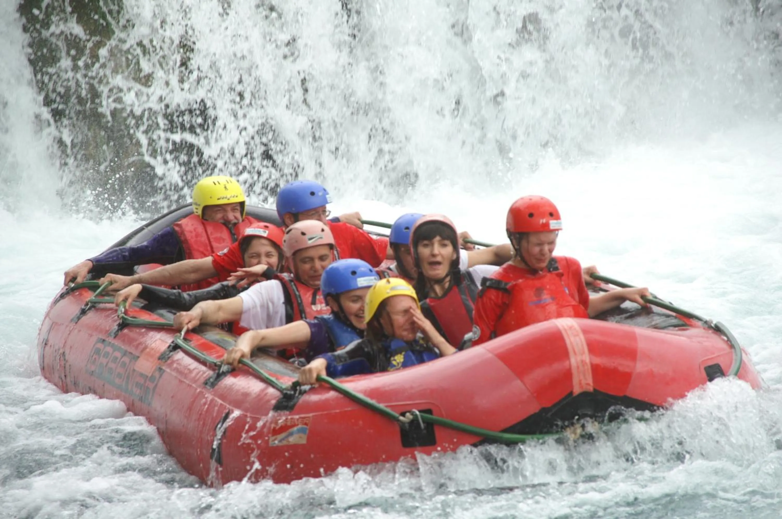 Canoeing in Micanovi Dvori Mobile Home Village Zrmanja