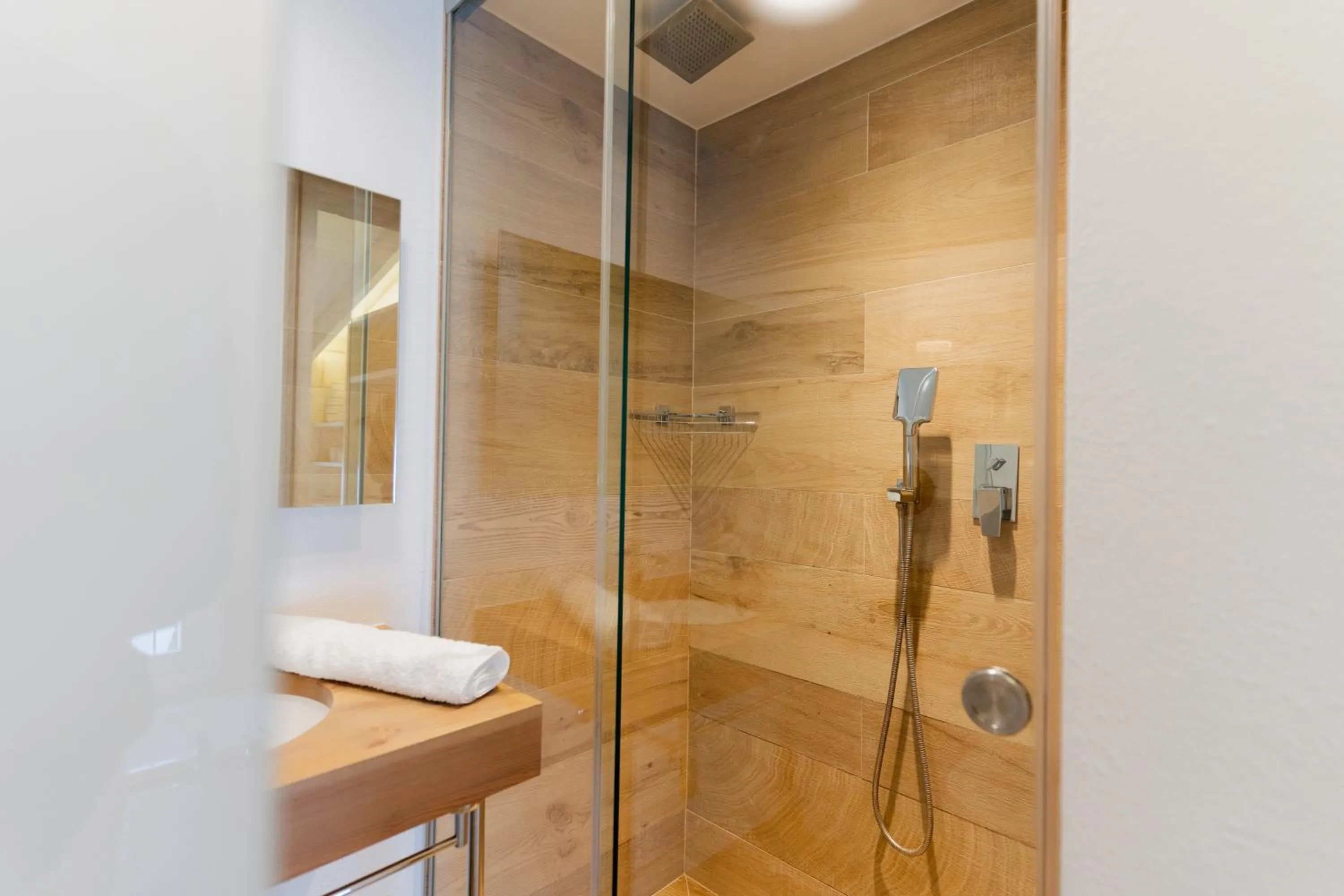 Shower in Can Roca Nou