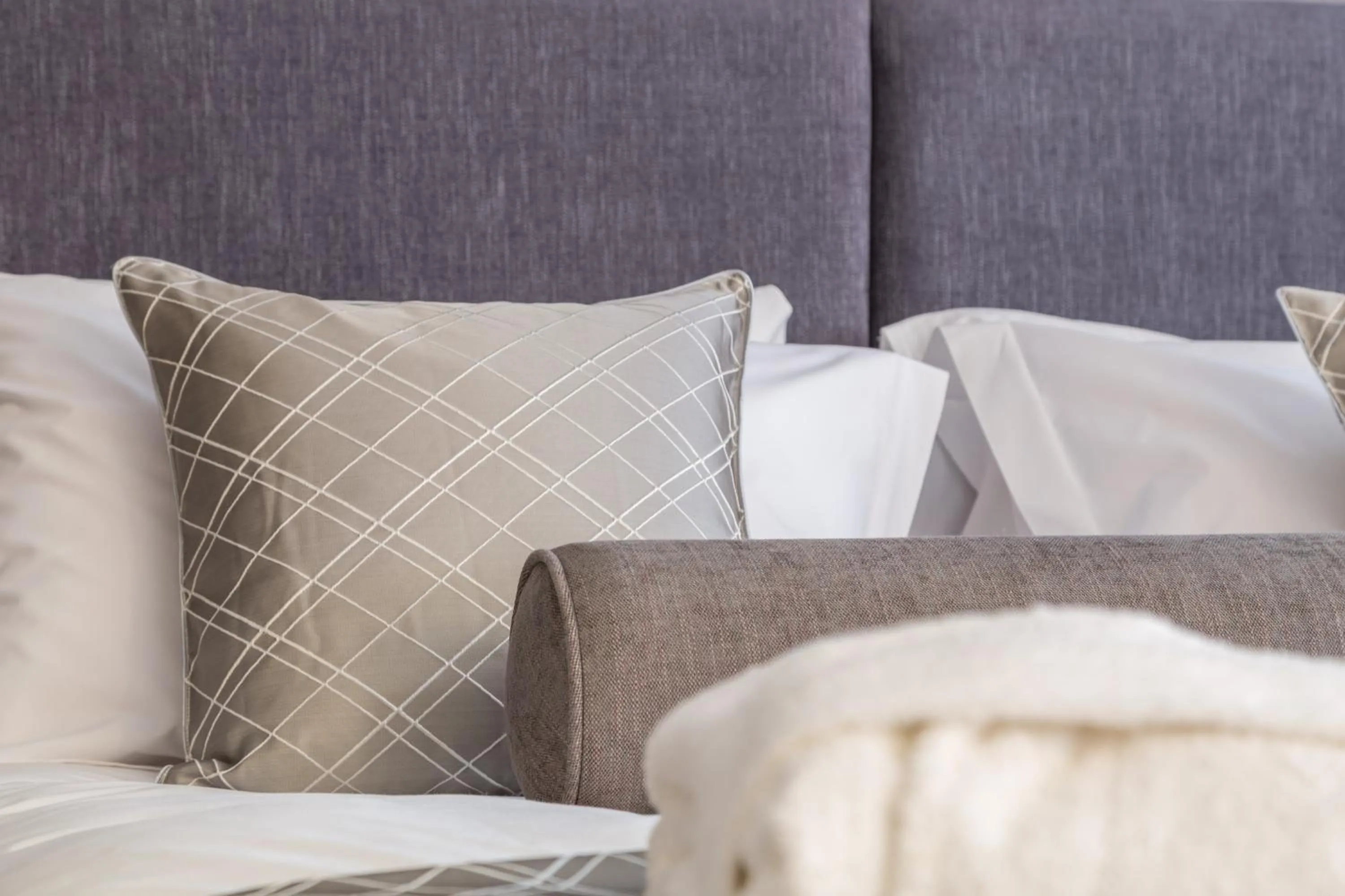 Decorative detail, Bed in Mansio Suites The Headrow